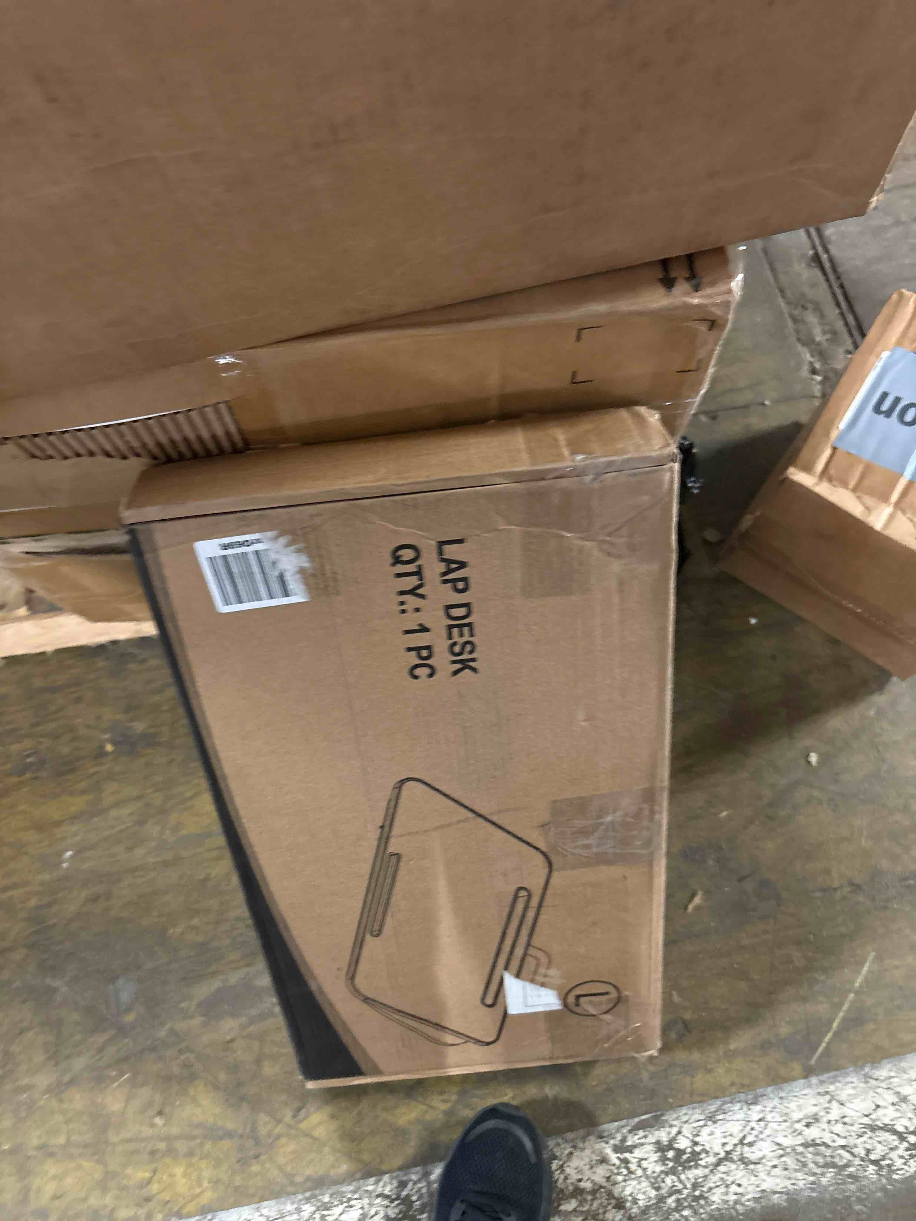 https://s3.amazonaws.com/lotting-images-prod/phillipi/GRA3637058_1757521546919.jpeg