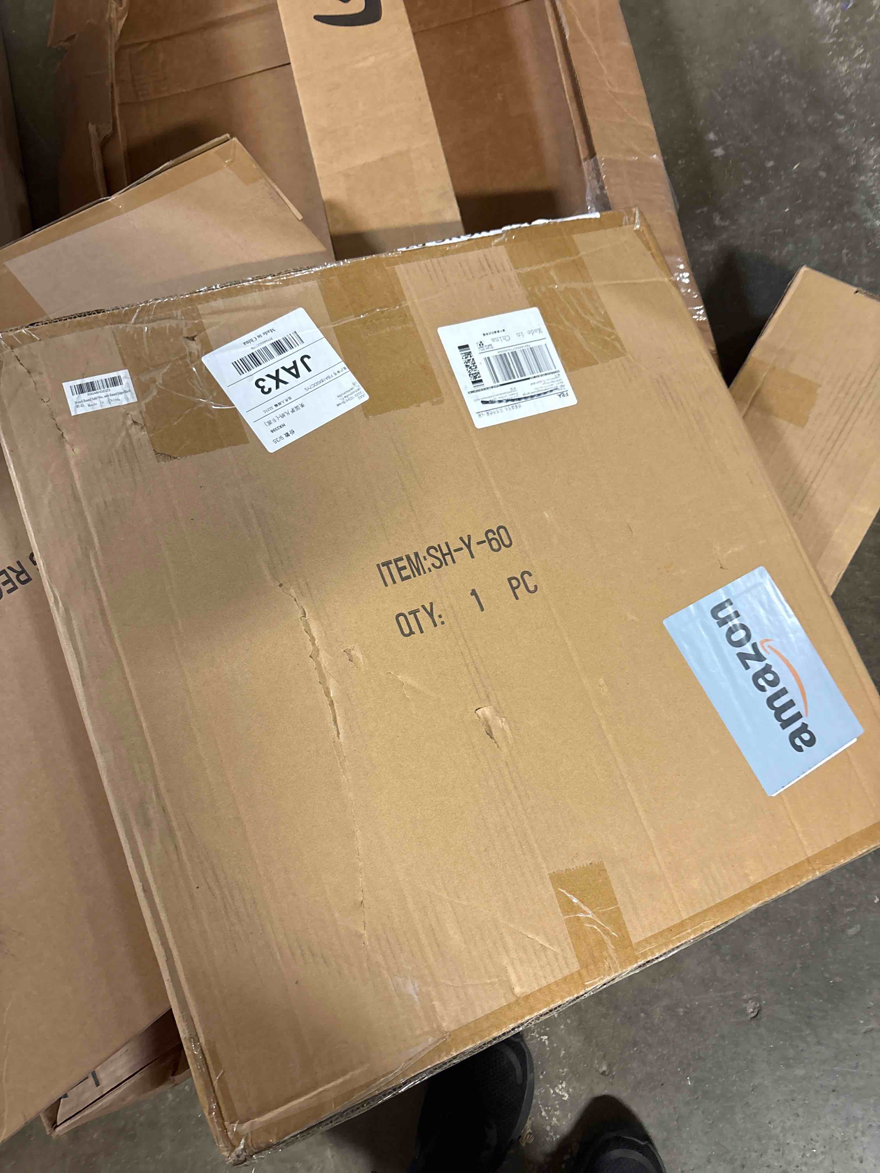 https://s3.amazonaws.com/lotting-images-prod/phillipi/GRA3637154_1757522944449.jpeg
