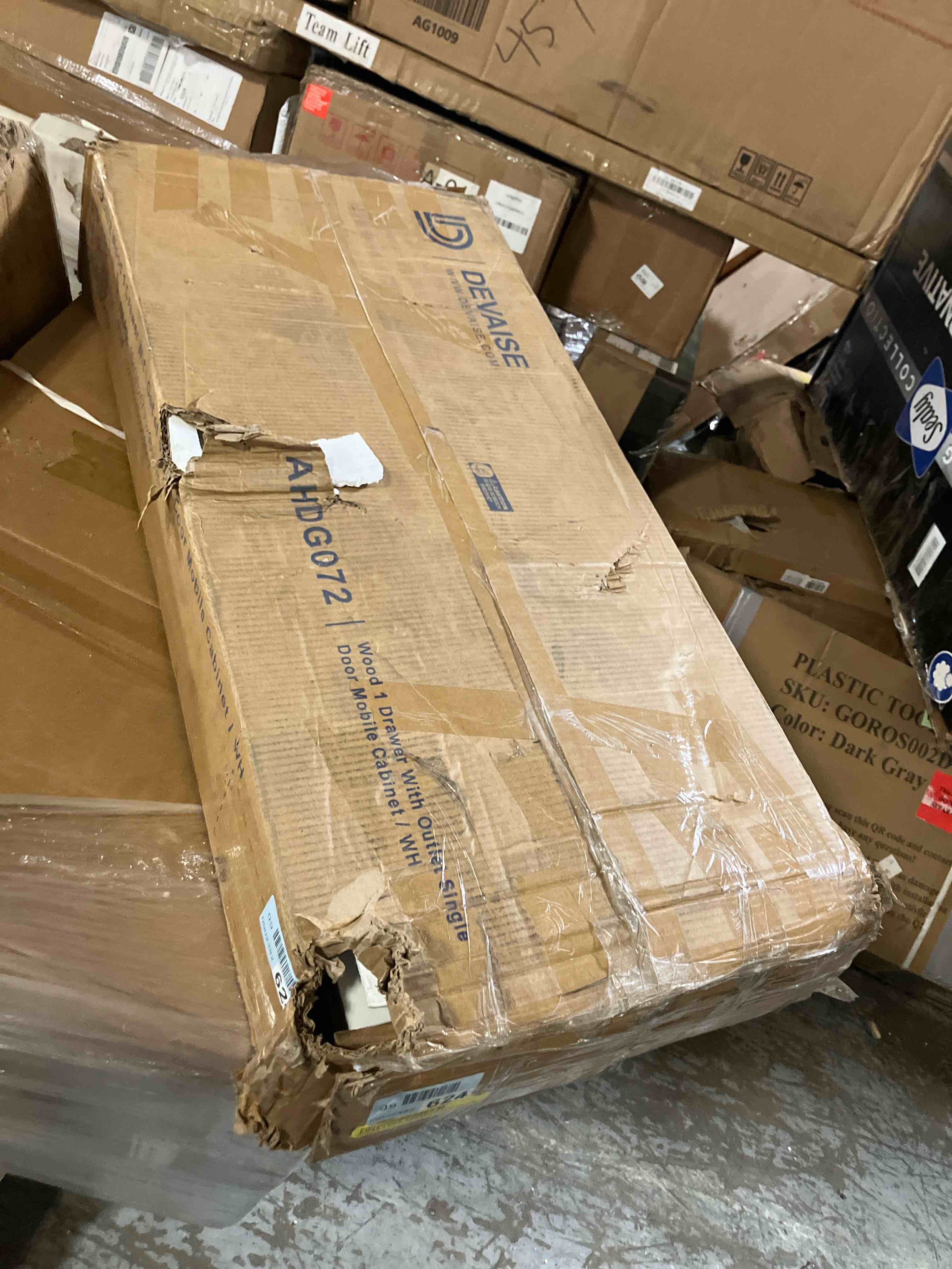 https://s3.amazonaws.com/lotting-images-prod/phillipi/GRA3637283_1757615893600.jpeg
