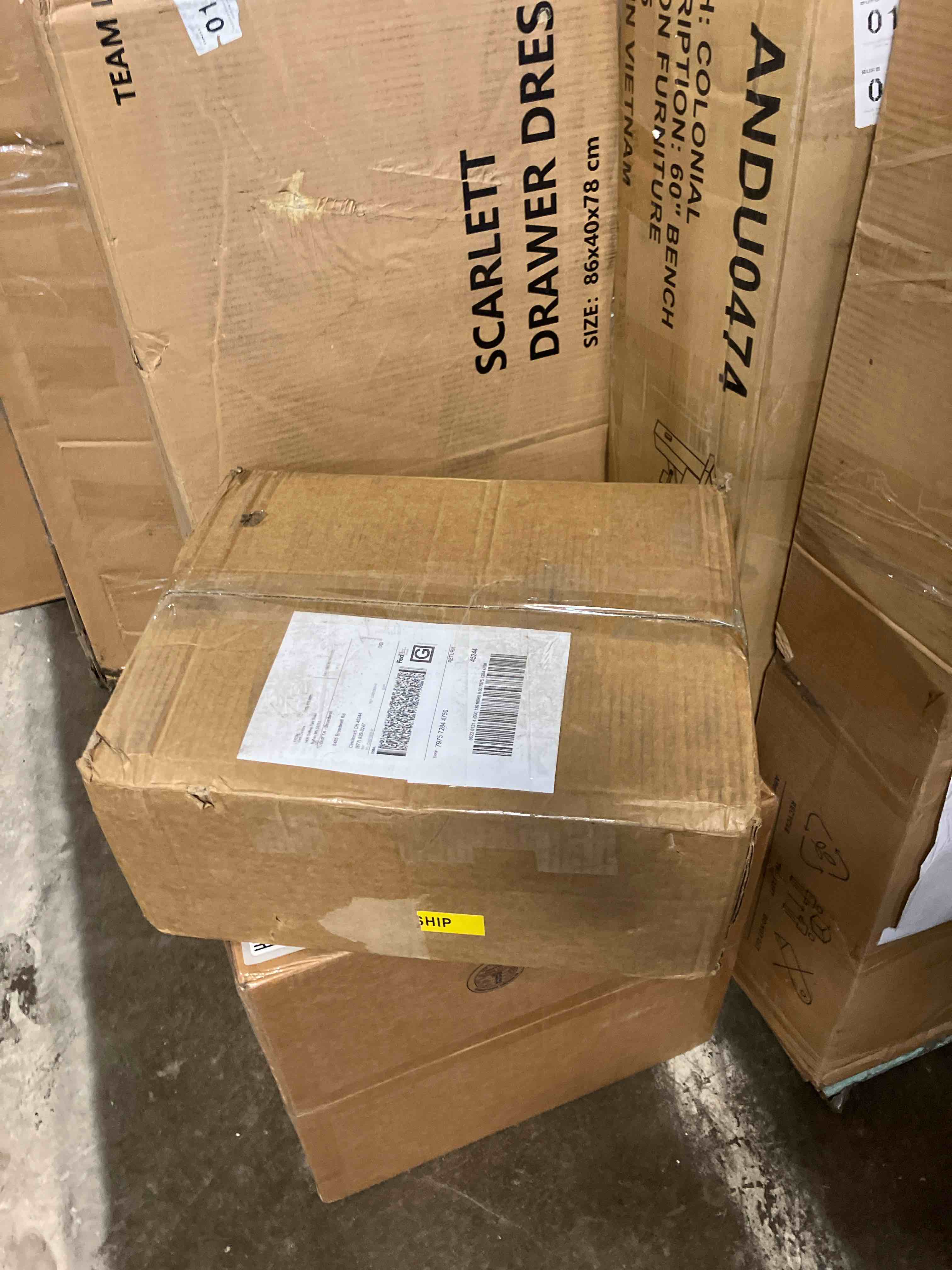 https://s3.amazonaws.com/lotting-images-prod/phillipi/GRA3637316_1757685920160.jpeg