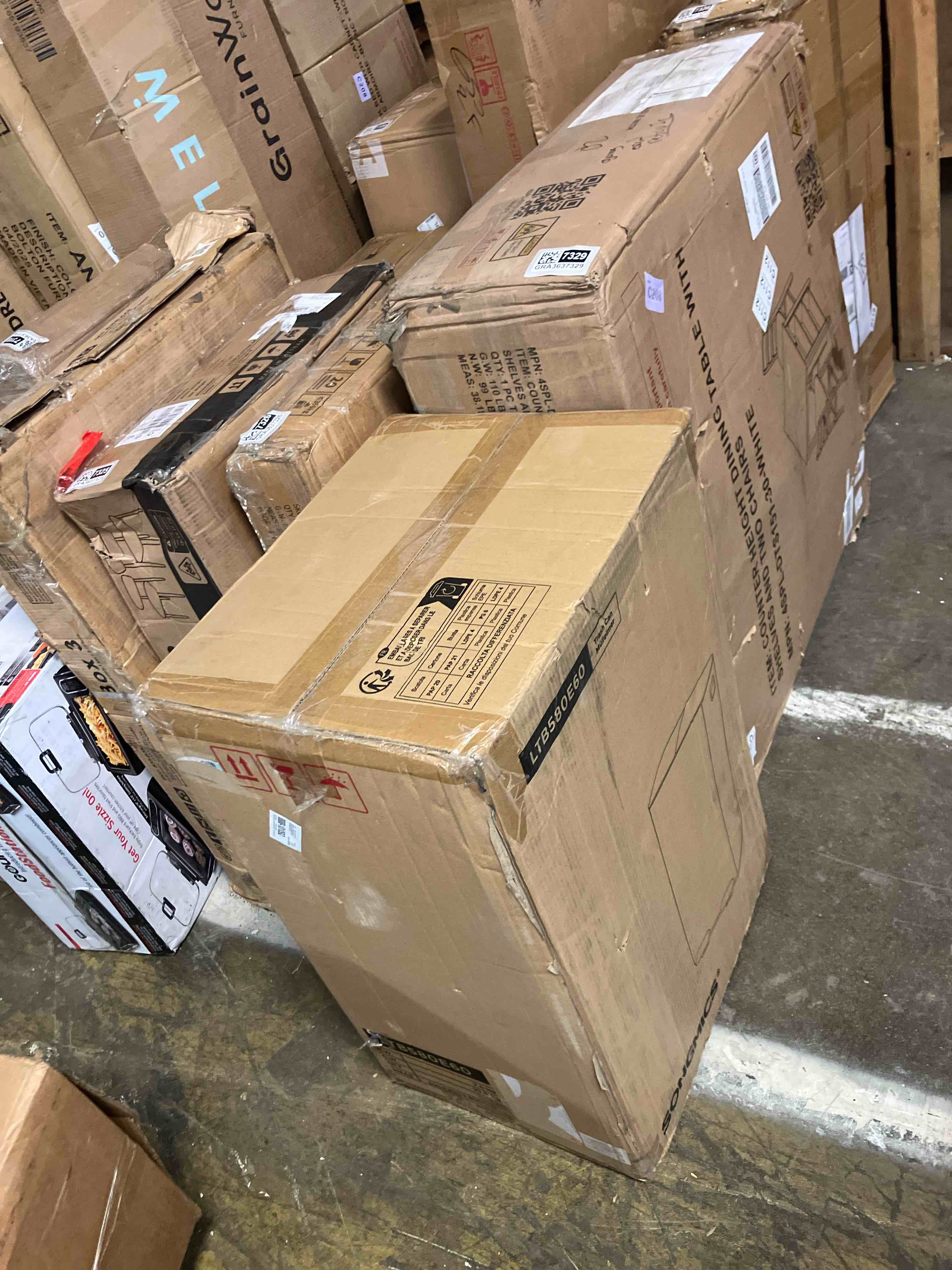 https://s3.amazonaws.com/lotting-images-prod/phillipi/GRA3637330_1757689906082.jpeg