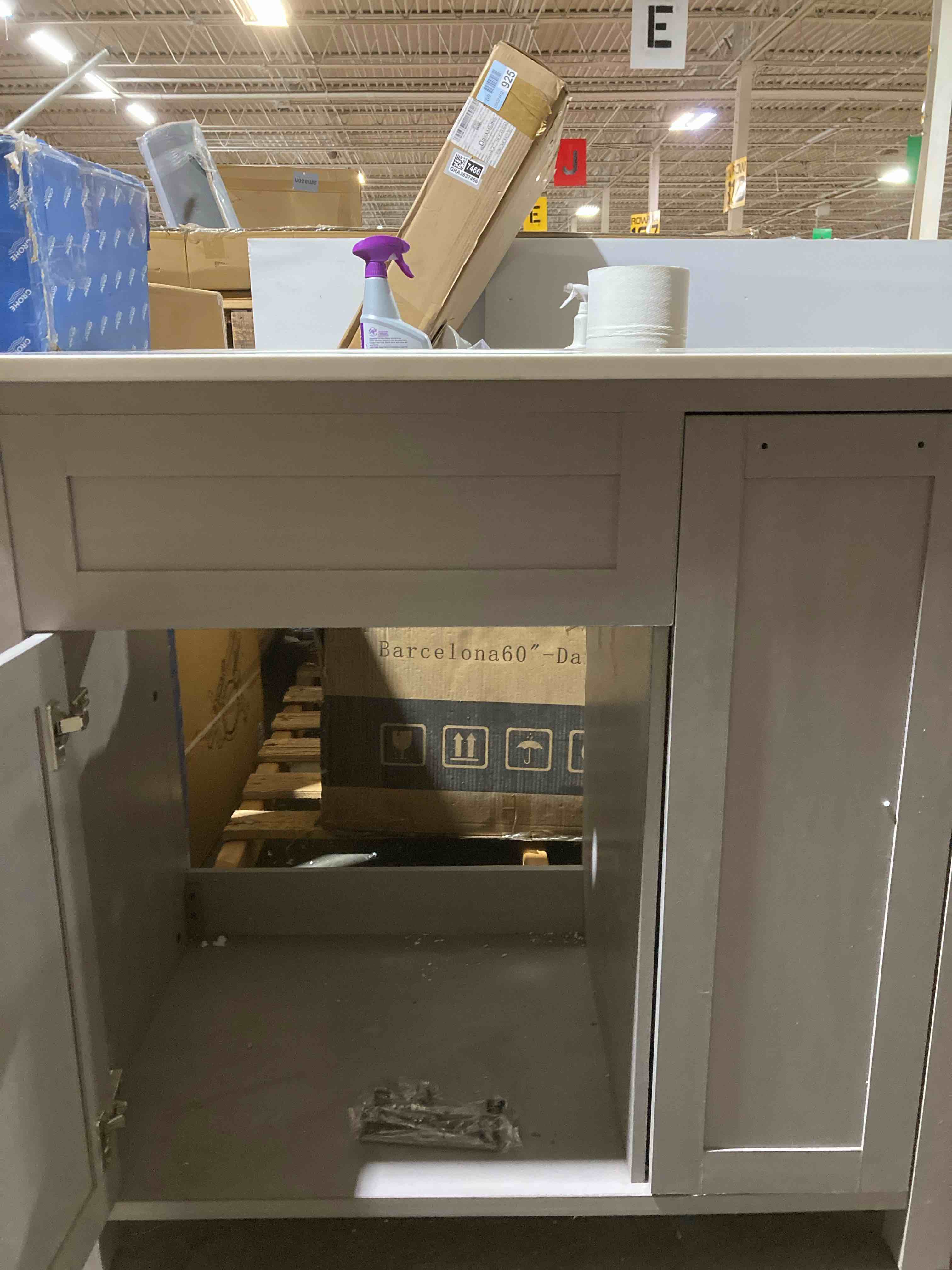 https://s3.amazonaws.com/lotting-images-prod/phillipi/GRA3637549_1758303415146.jpeg
