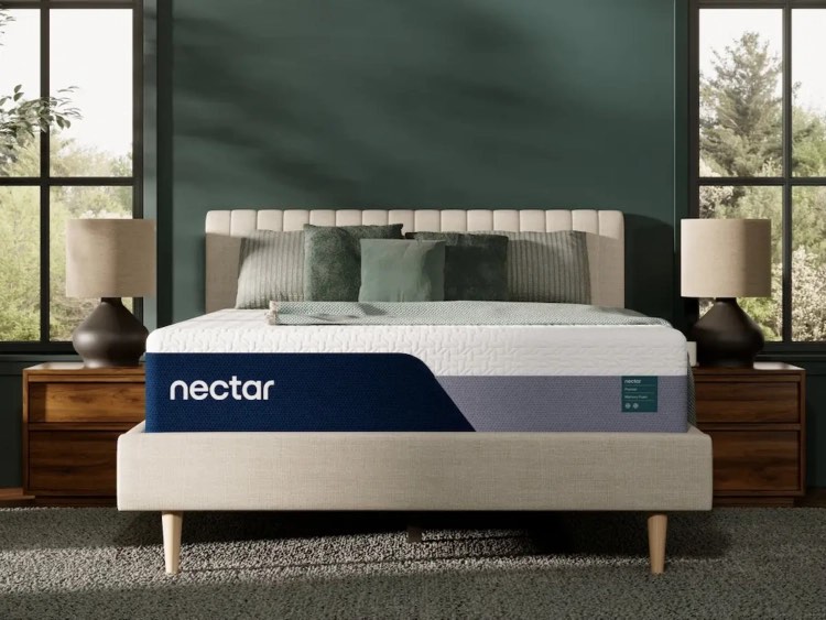 Featured Item!!! Nectar Premier Memory Foam California King Mattress (Oversized Loading Included)
