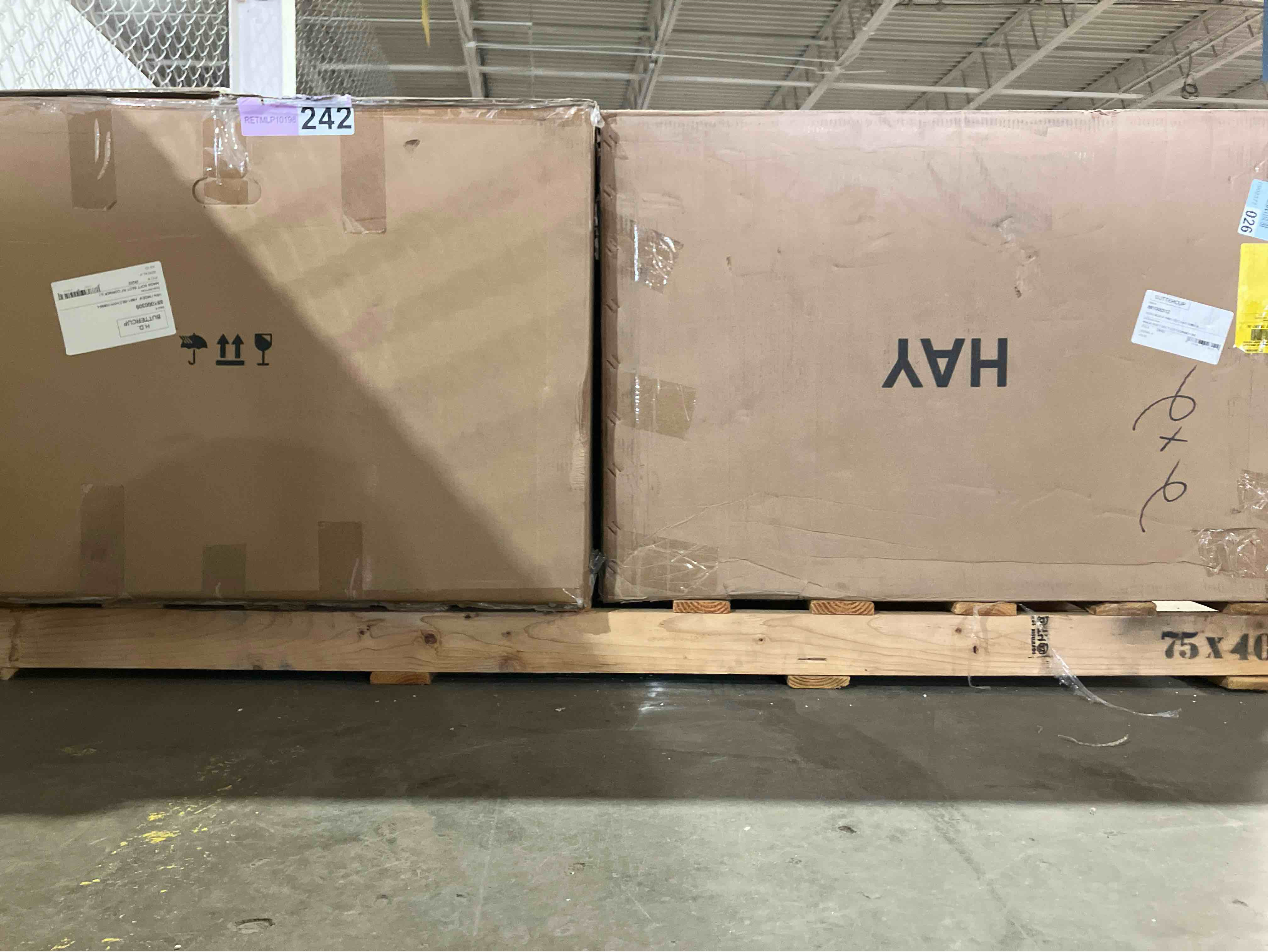 https://s3.amazonaws.com/lotting-images-prod/phillipi/GRA3637675_1759252304151.jpeg