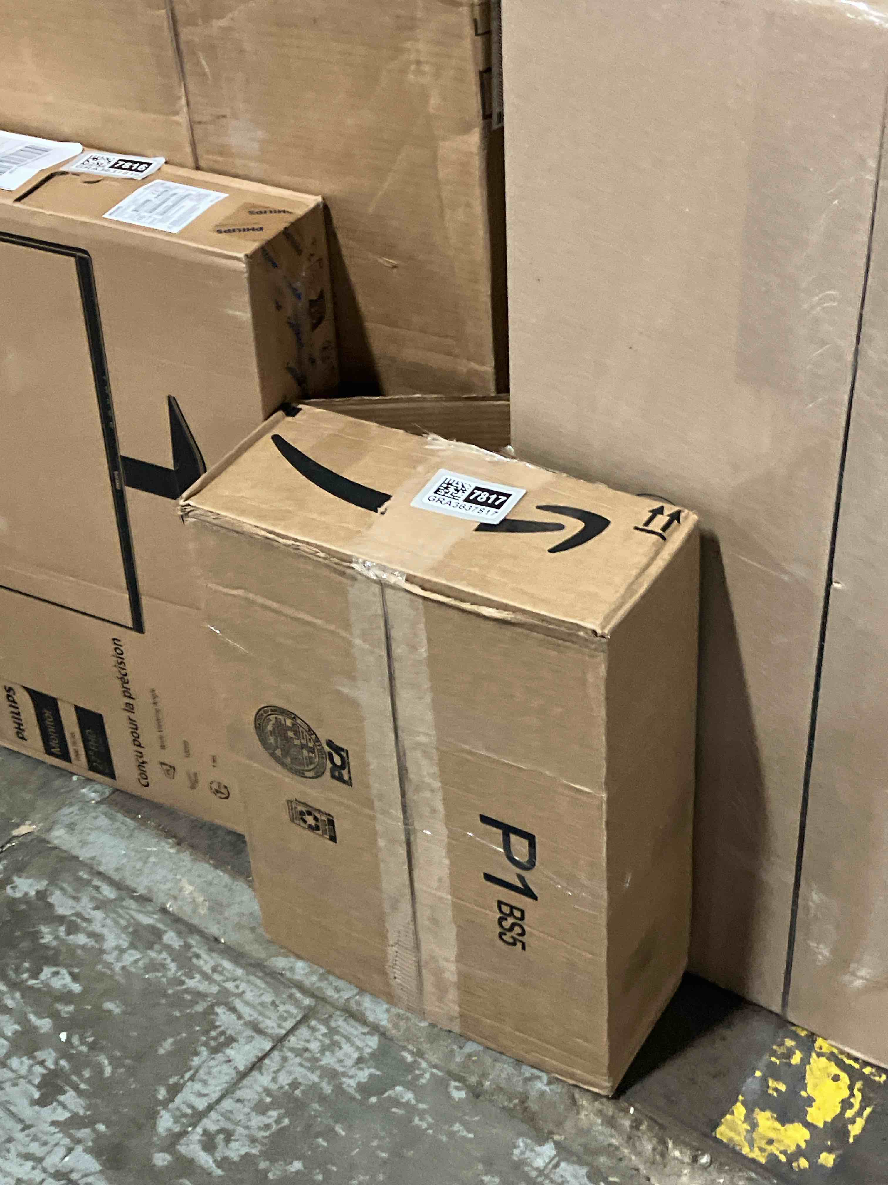 https://s3.amazonaws.com/lotting-images-prod/phillipi/GRA3637817_1759521892572.jpeg