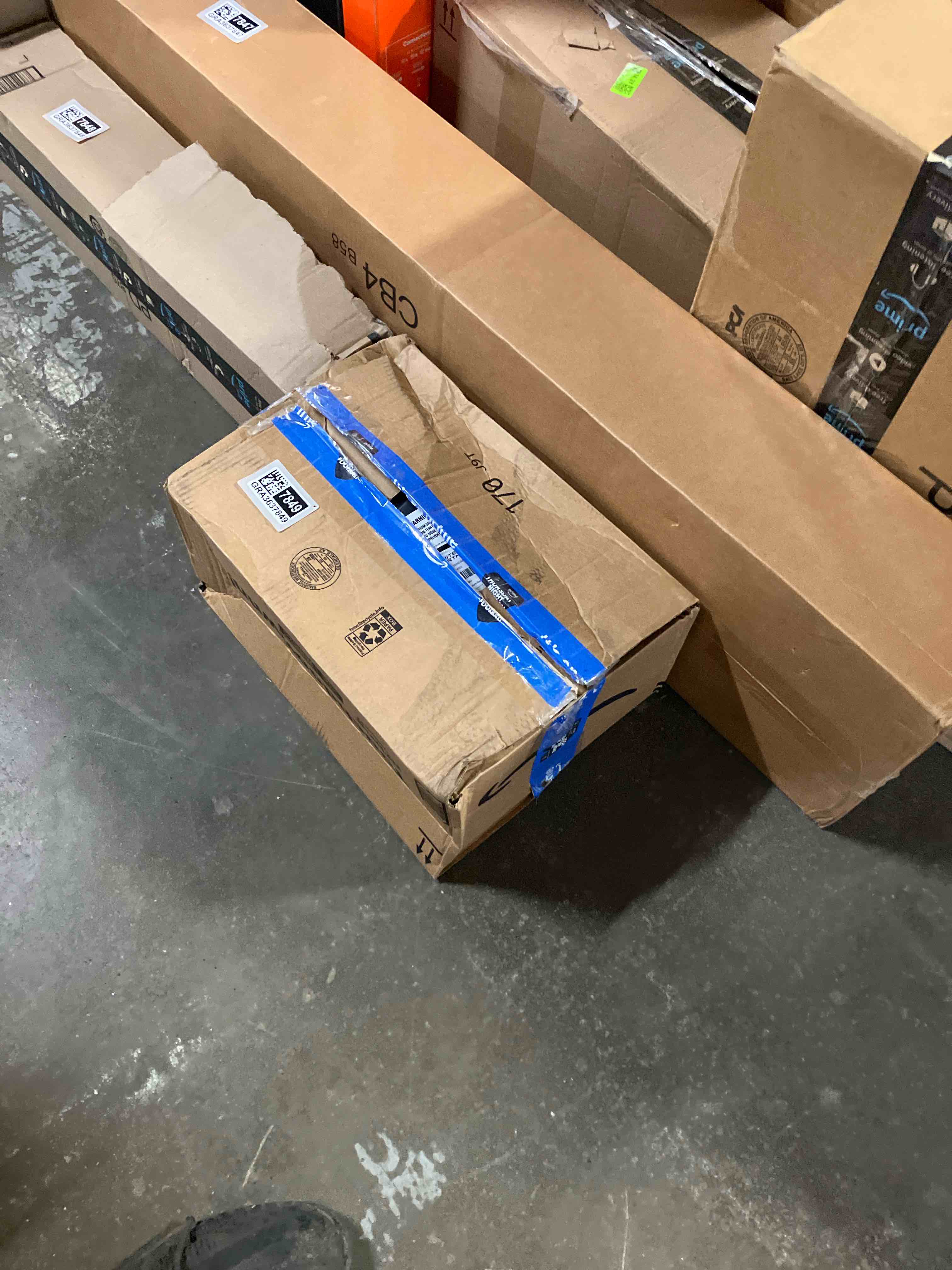 https://s3.amazonaws.com/lotting-images-prod/phillipi/GRA3637849_1759528511044.jpeg