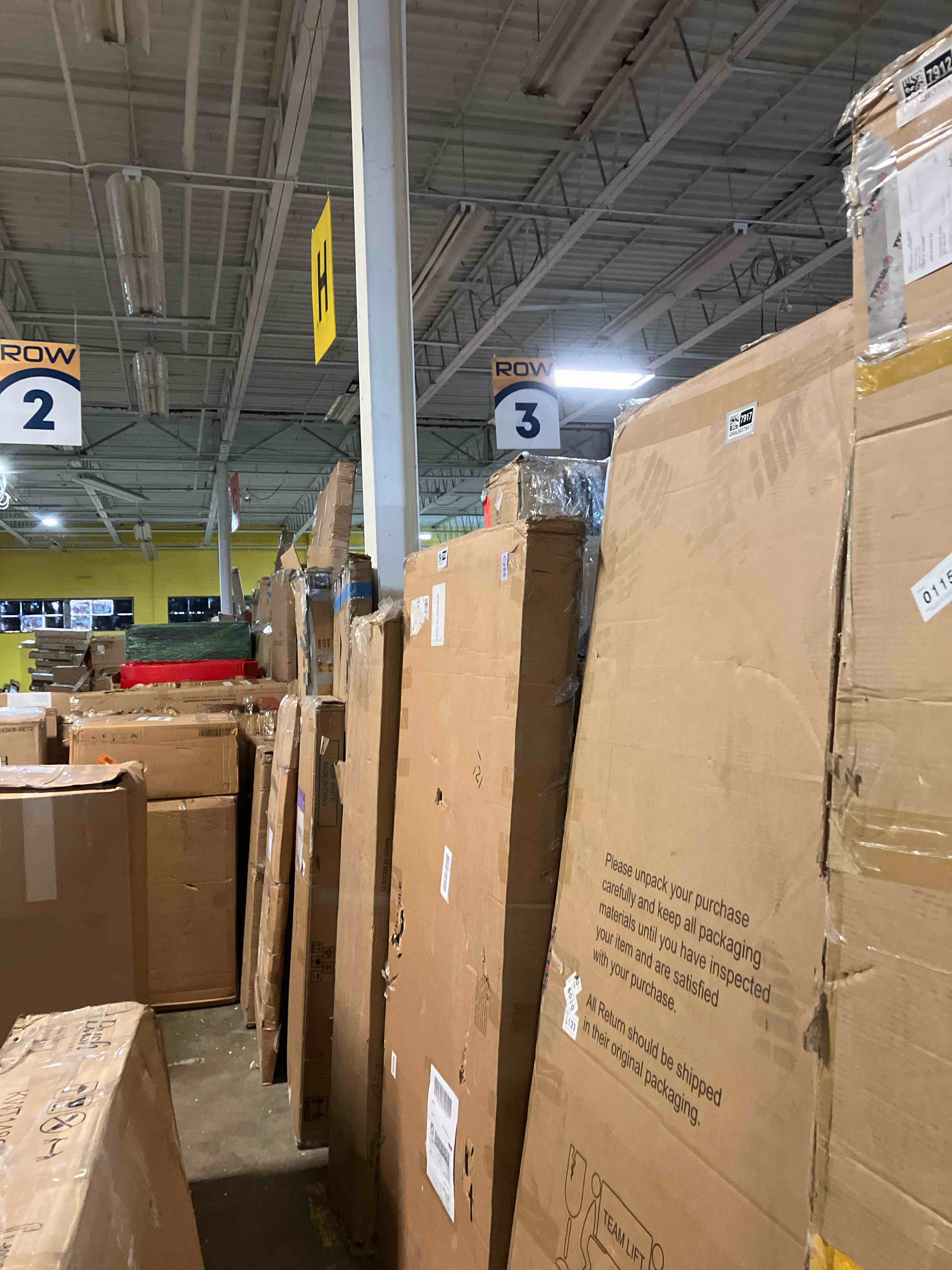 https://s3.amazonaws.com/lotting-images-prod/phillipi/GRA3637917_1759937900379.jpeg