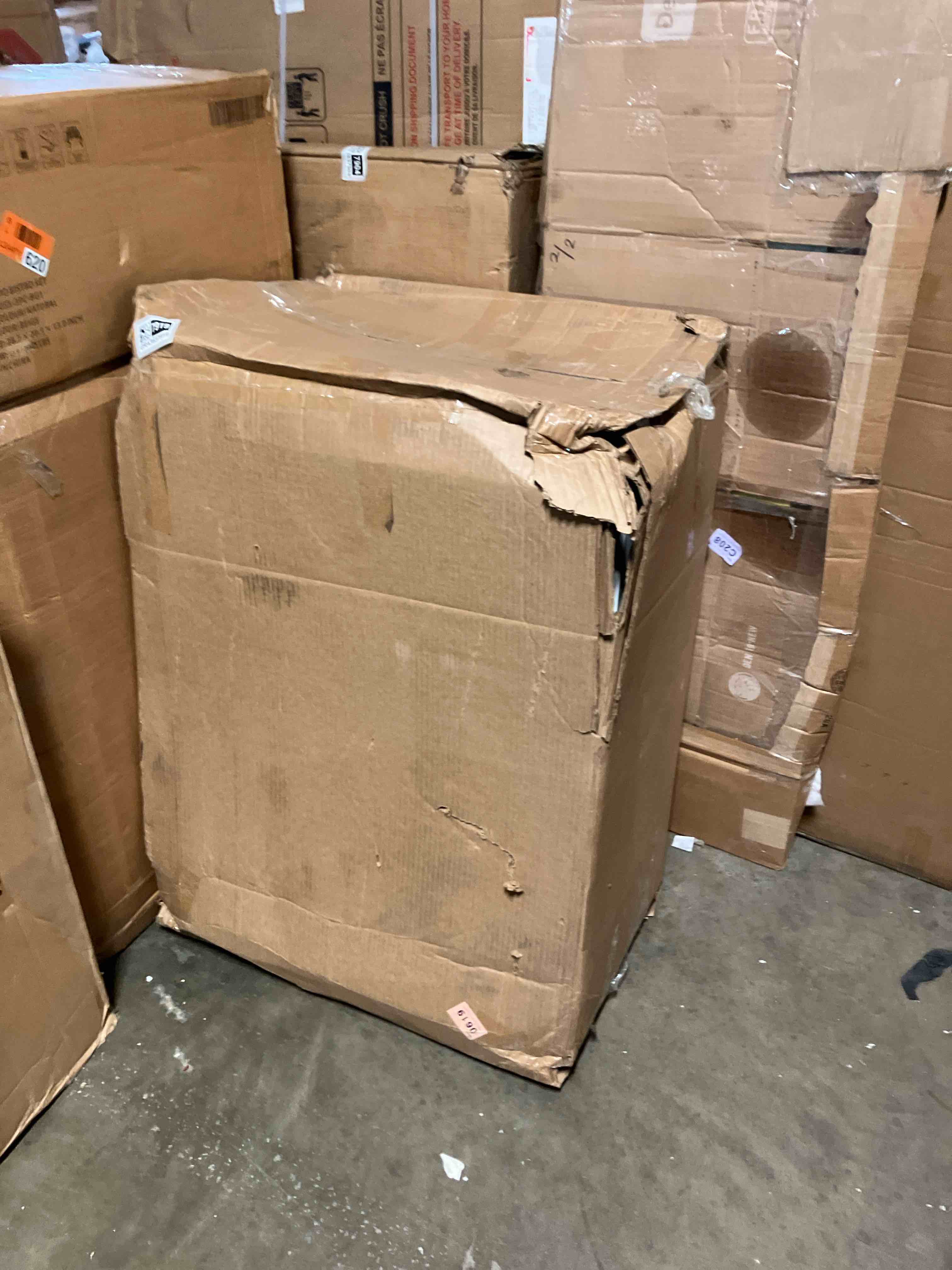 https://s3.amazonaws.com/lotting-images-prod/phillipi/GRA3637919_1759938537951.jpeg