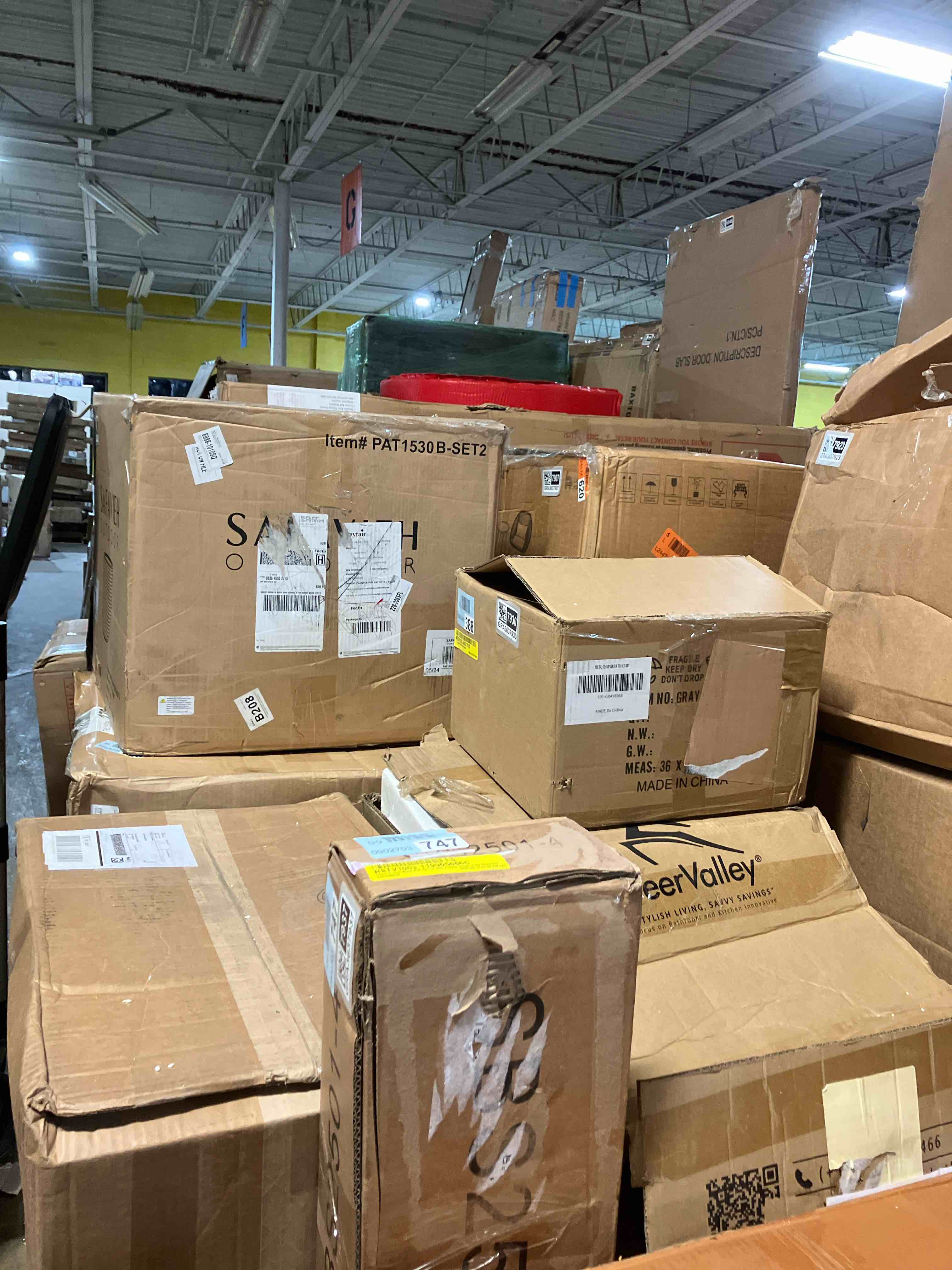 https://s3.amazonaws.com/lotting-images-prod/phillipi/GRA3637937_1759946141027.jpeg