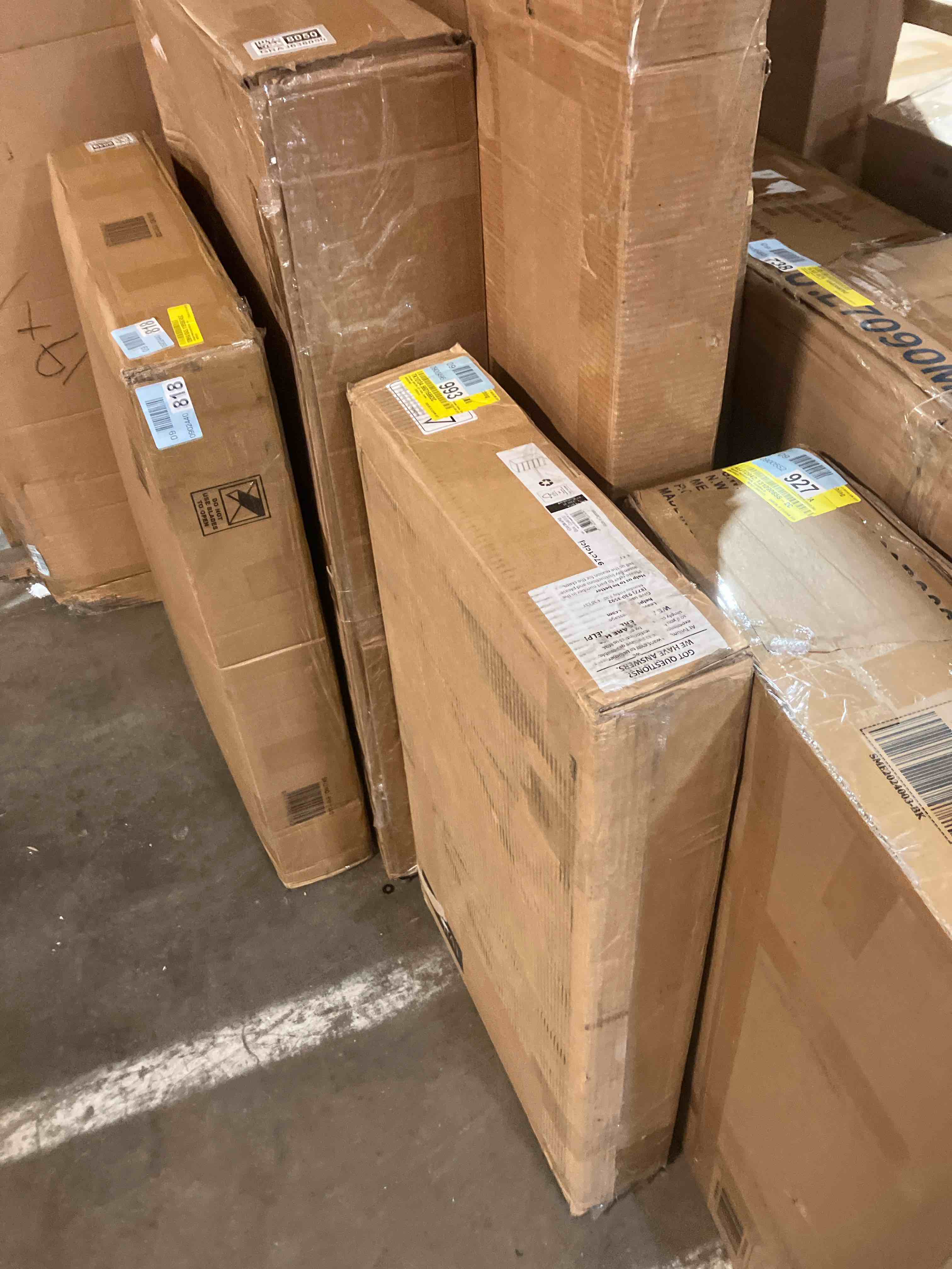 https://s3.amazonaws.com/lotting-images-prod/phillipi/GRA3638053_1760039629323.jpeg