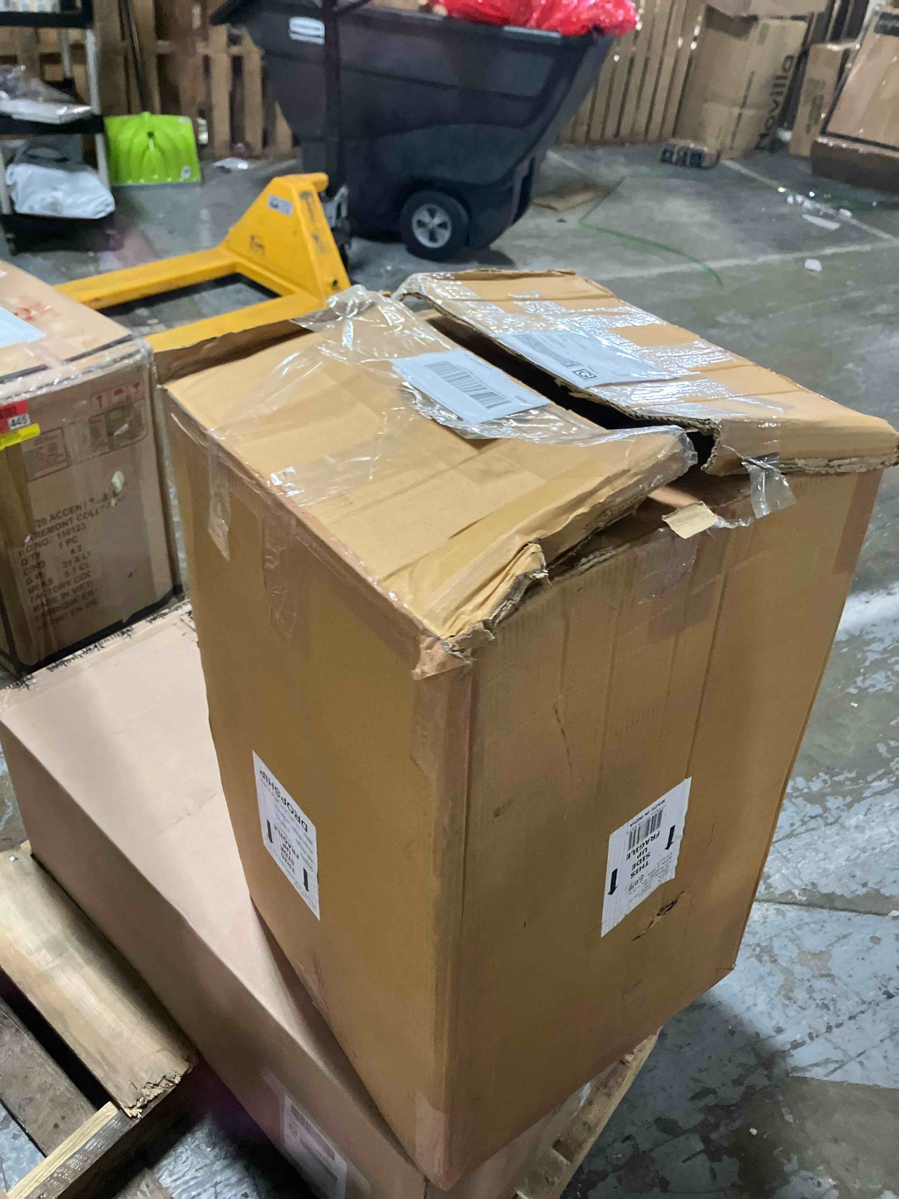 https://s3.amazonaws.com/lotting-images-prod/phillipi/GRA3638123_1760021031000.jpeg