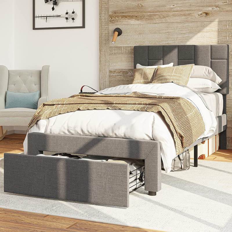 Lashawnda Modern Style Fabric Upholstered Bed Twin Size Platfom Bed