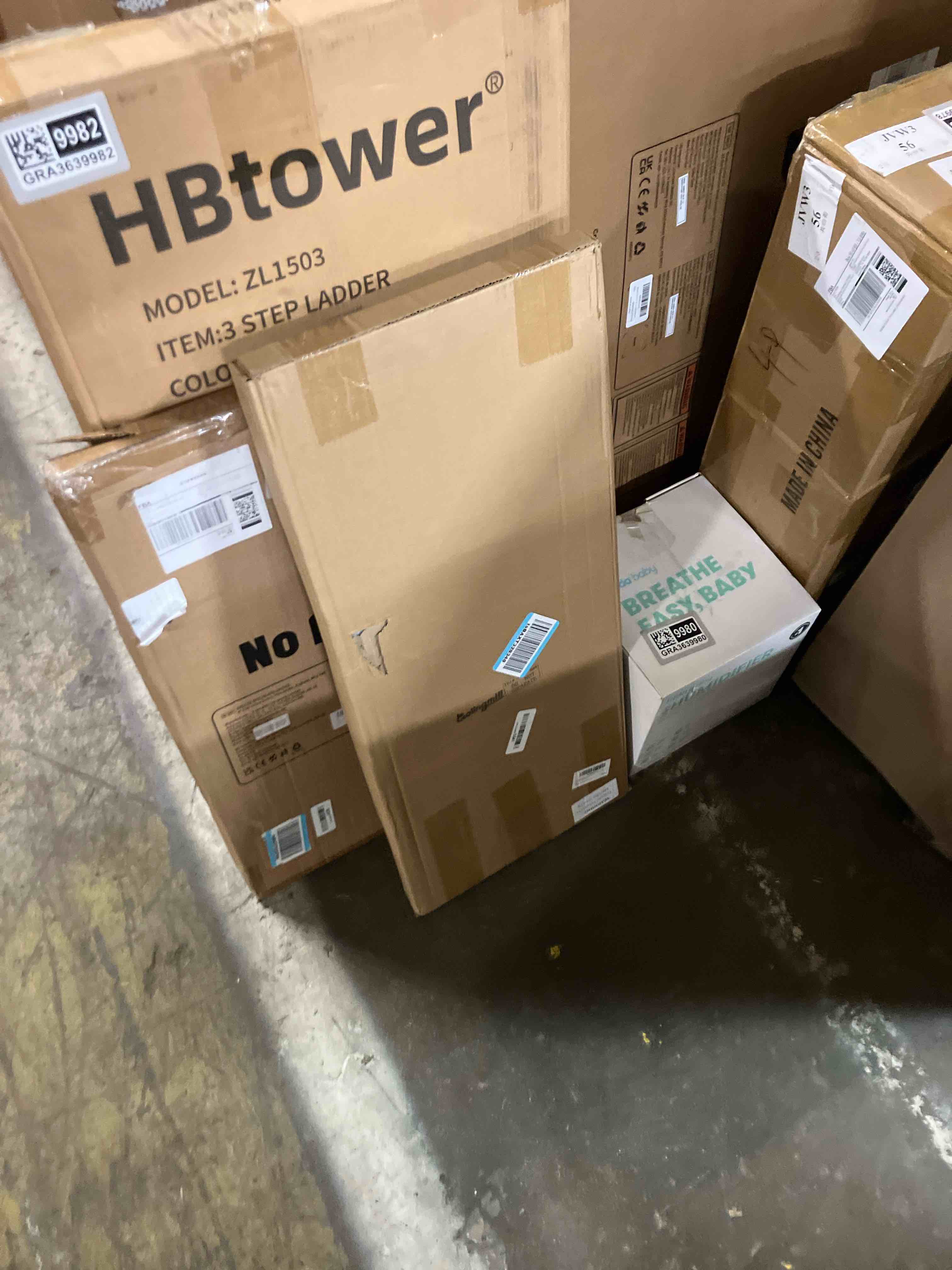 Condition photo showing New/Like New for 2 Pcs Aquarium Acrylic Glass Canopy Set for 20/29/37 Gallon 29 X12 in Aquarium Fish Tank Cuttable Cover, Anti-Jump Net with Clips(Each 29 x 12 x 0.1in)
