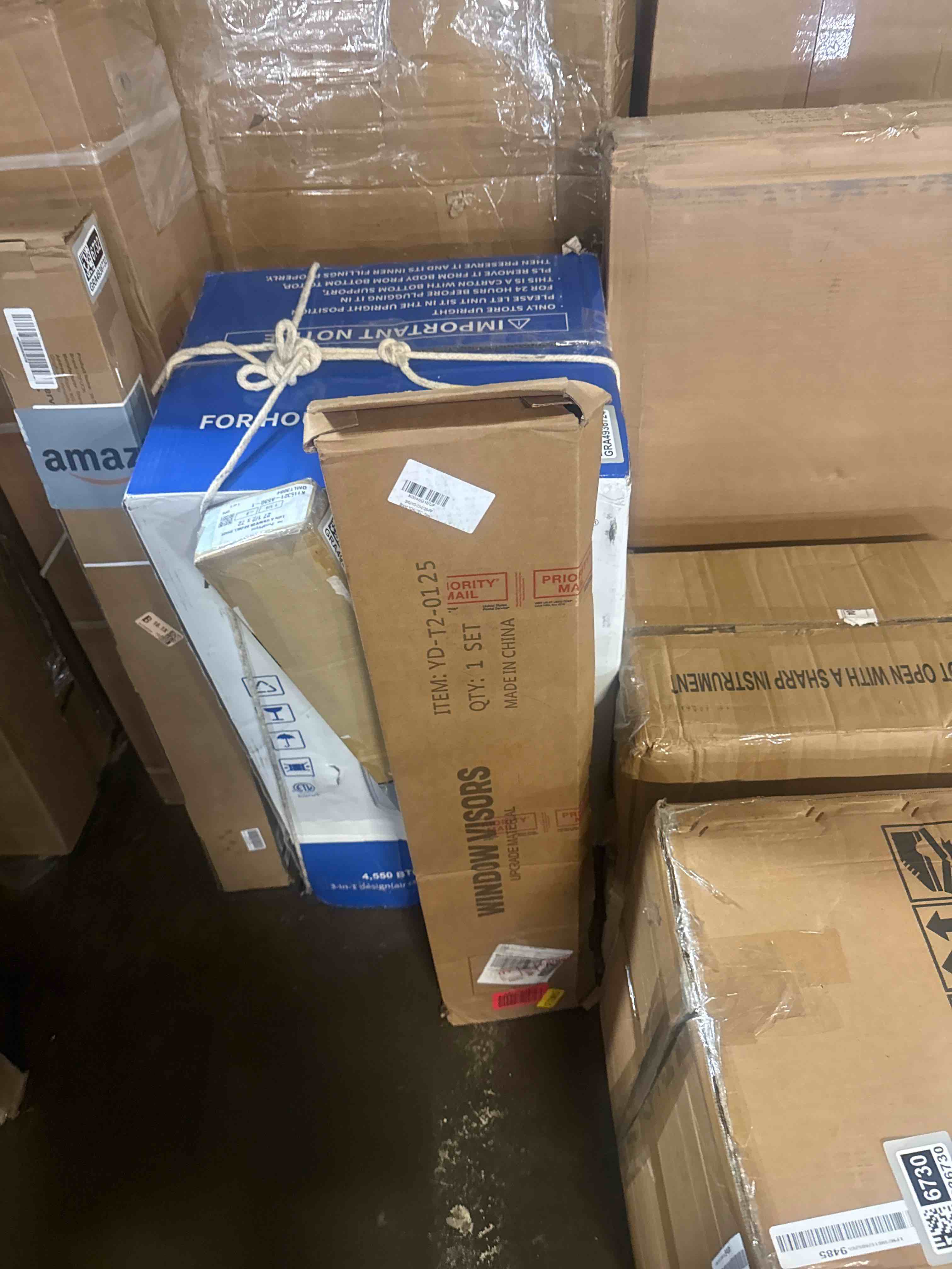 Condition photo showing New/Like New for window visors rain guards for 2014-2018 chevy silverado/gmc sierra 1500 full-size cab, out-channel window vent wind deflectors visors shades for 2015-2019 silverado/sierra 2500hd 3500hd crew cab 2014-2018 silverado/sierra crew cab