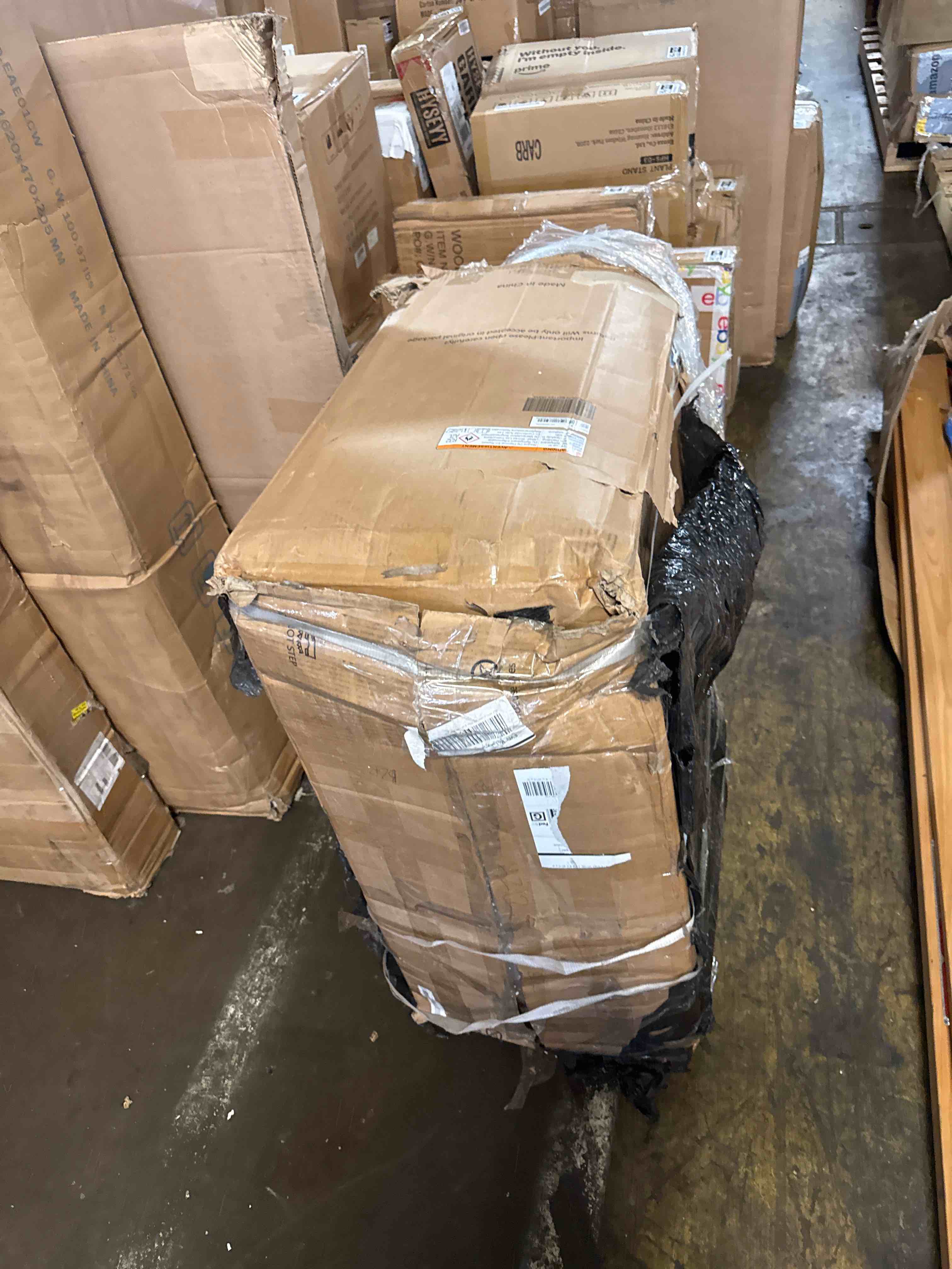 Condition photo showing As Is for albott mini split air conditioner heat pump, 18000 btu 21 seer2 208v-230v, energy star, remote control for rooms up to 1250 sq.ft, wall ac unit with 14.8ft installation kit, white (incomplete bottom part of air conditioner only)