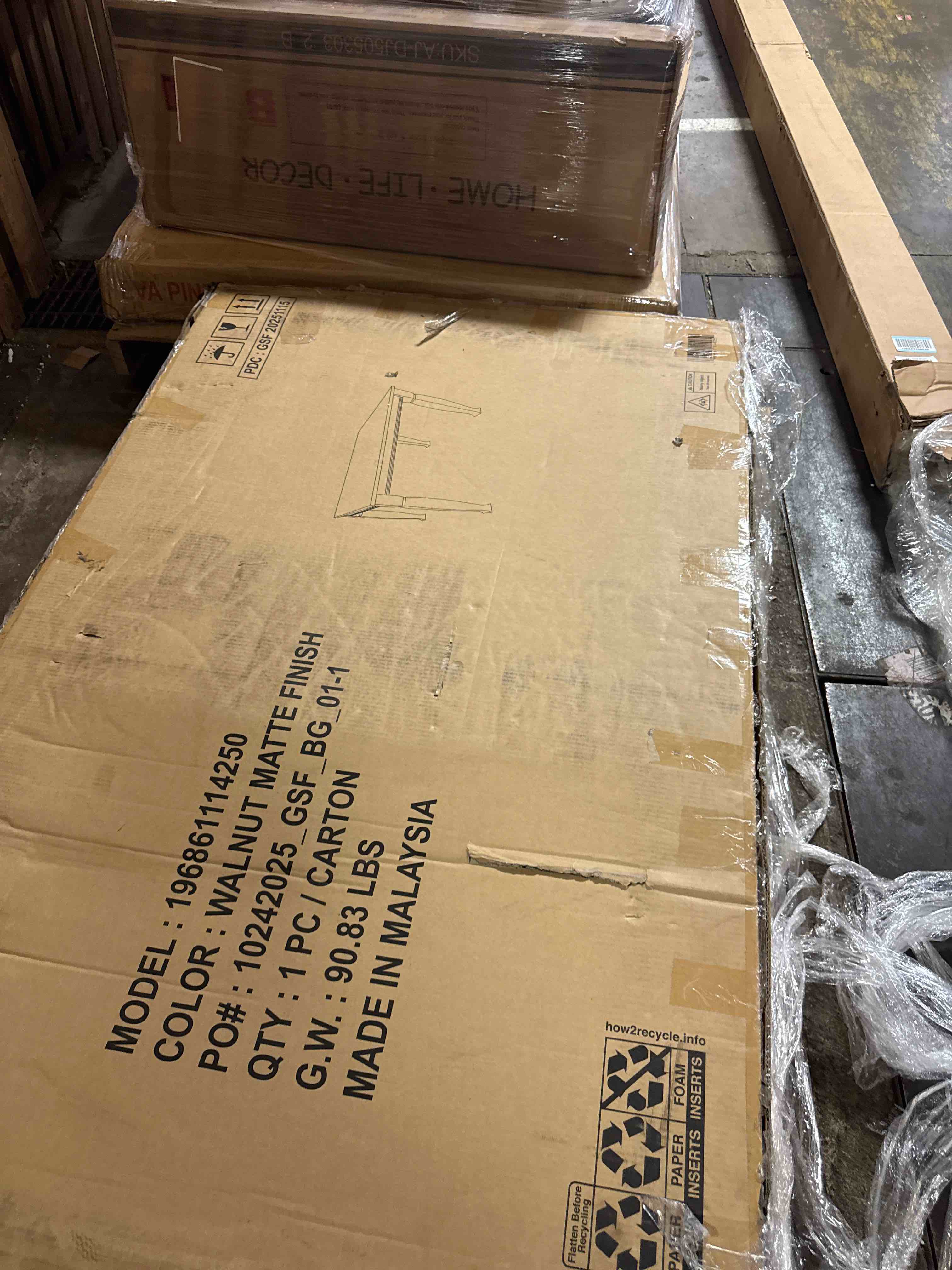 Condition photo showing New/Like New for flash furniture grace solid dining turned wooden legs, commercial grade heavy duty rectangle wood table for 6, 60", walnut matte walnut matte 60 inches