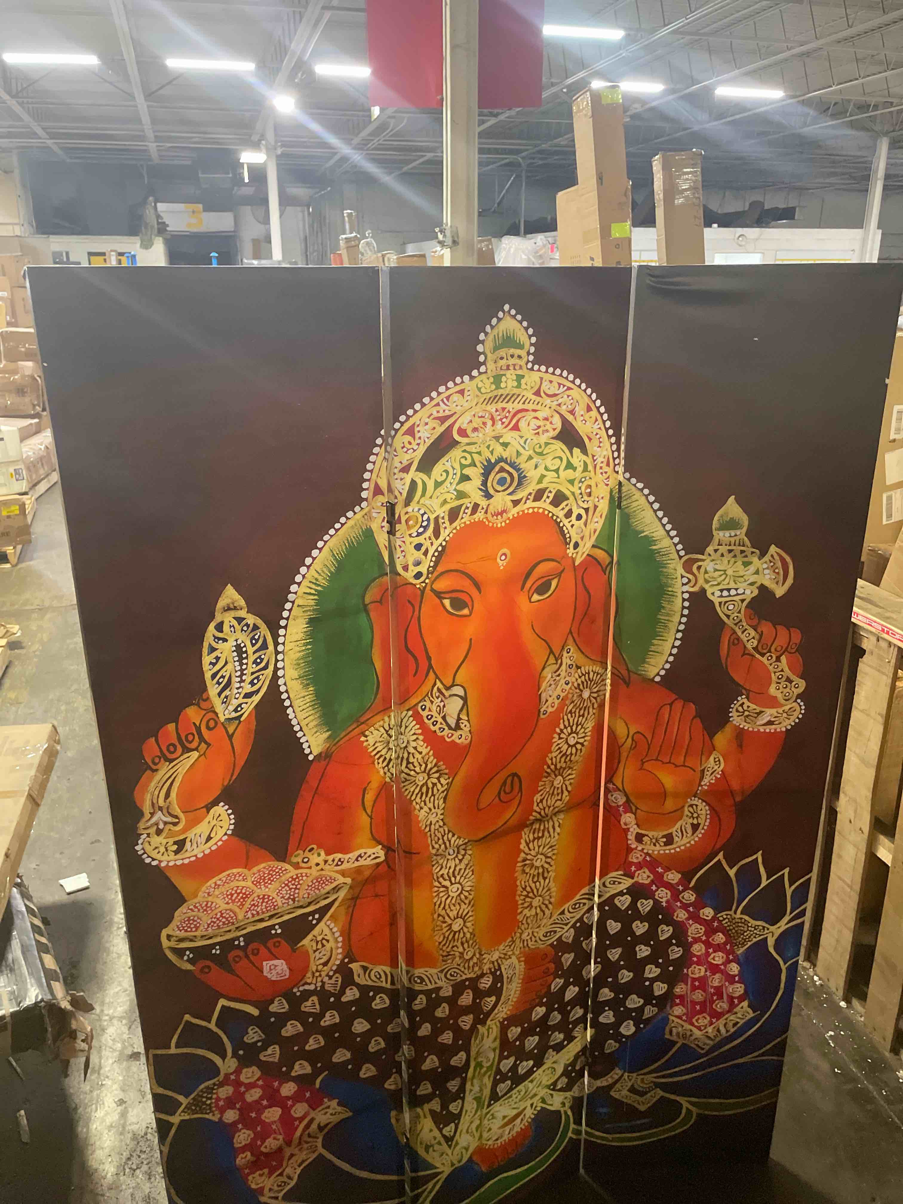 Condition photo showing Good Condition for 6 ft. tall double sided ganesh canvas room divider