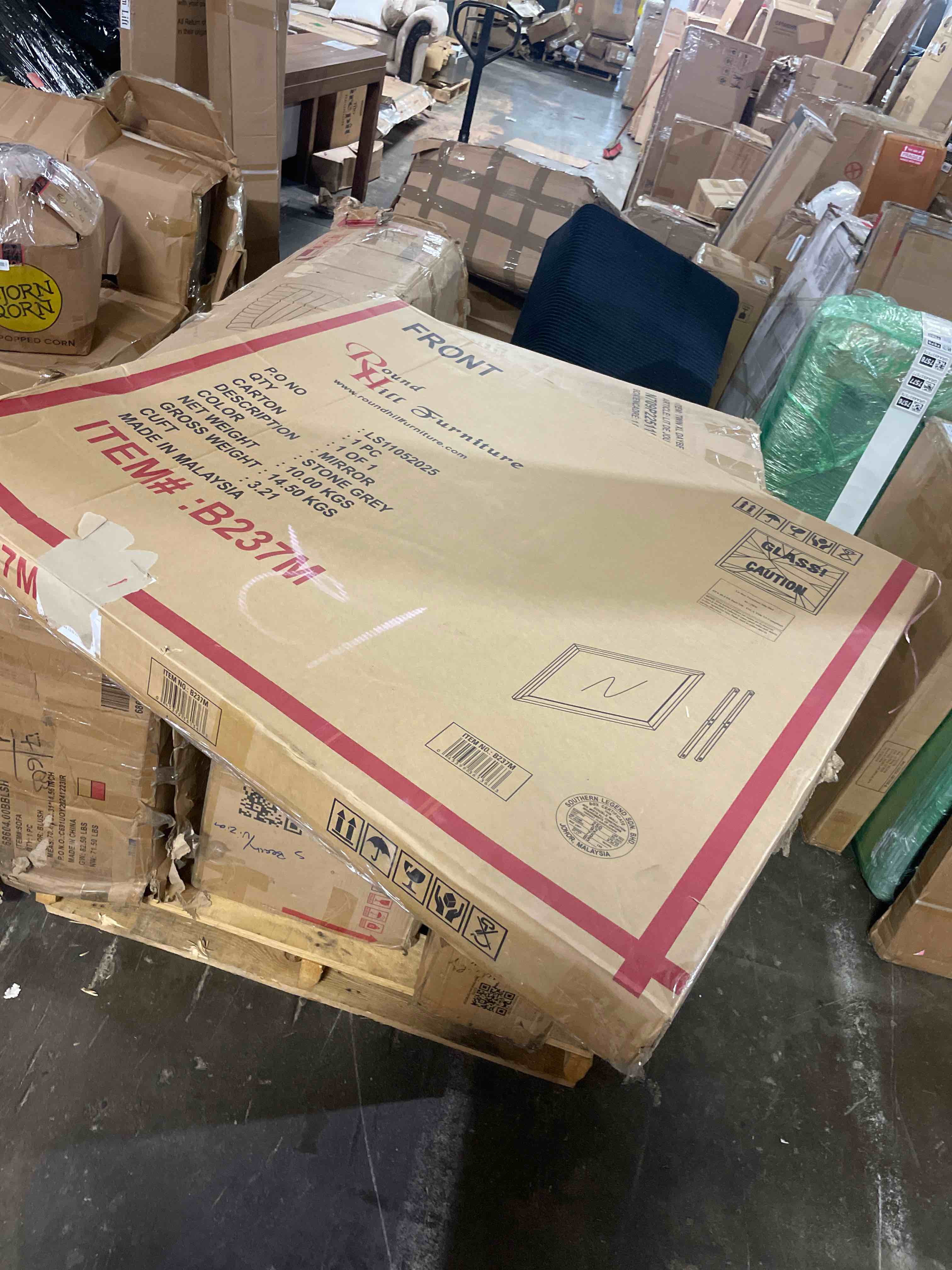 Condition photo showing New/Like New for acme ireland mirror in white