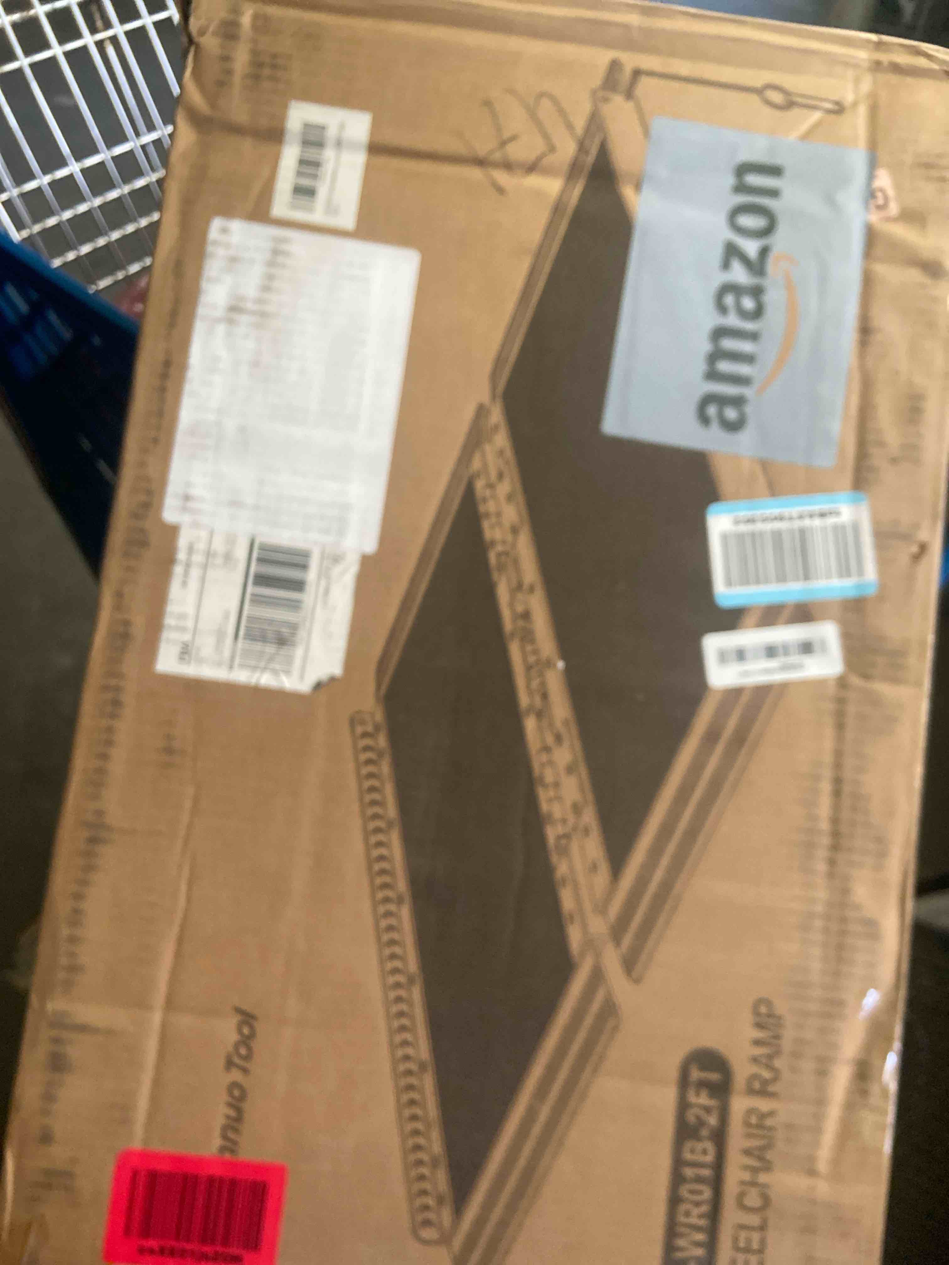 Condition photo showing New/Like New for fachnuo 2 feet portable wheelchair ramp, non-skid aluminum handicap ramps with handle, folding threshold wheel chair ramp for home steps, stairs, entry, doorways, applicable height 2-6 inches