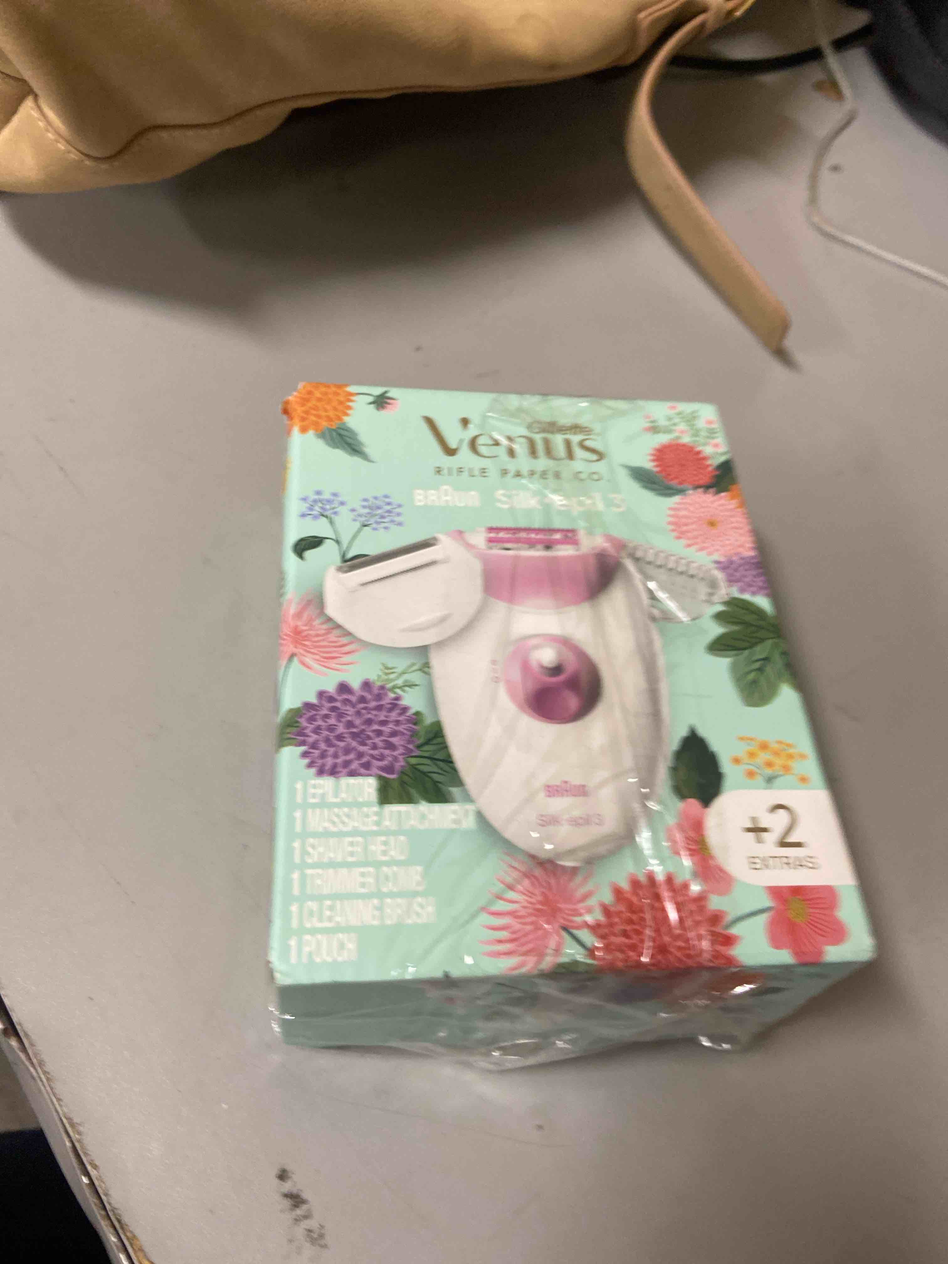 Condition photo showing Good Condition for venus rifle se3 410 epilator
