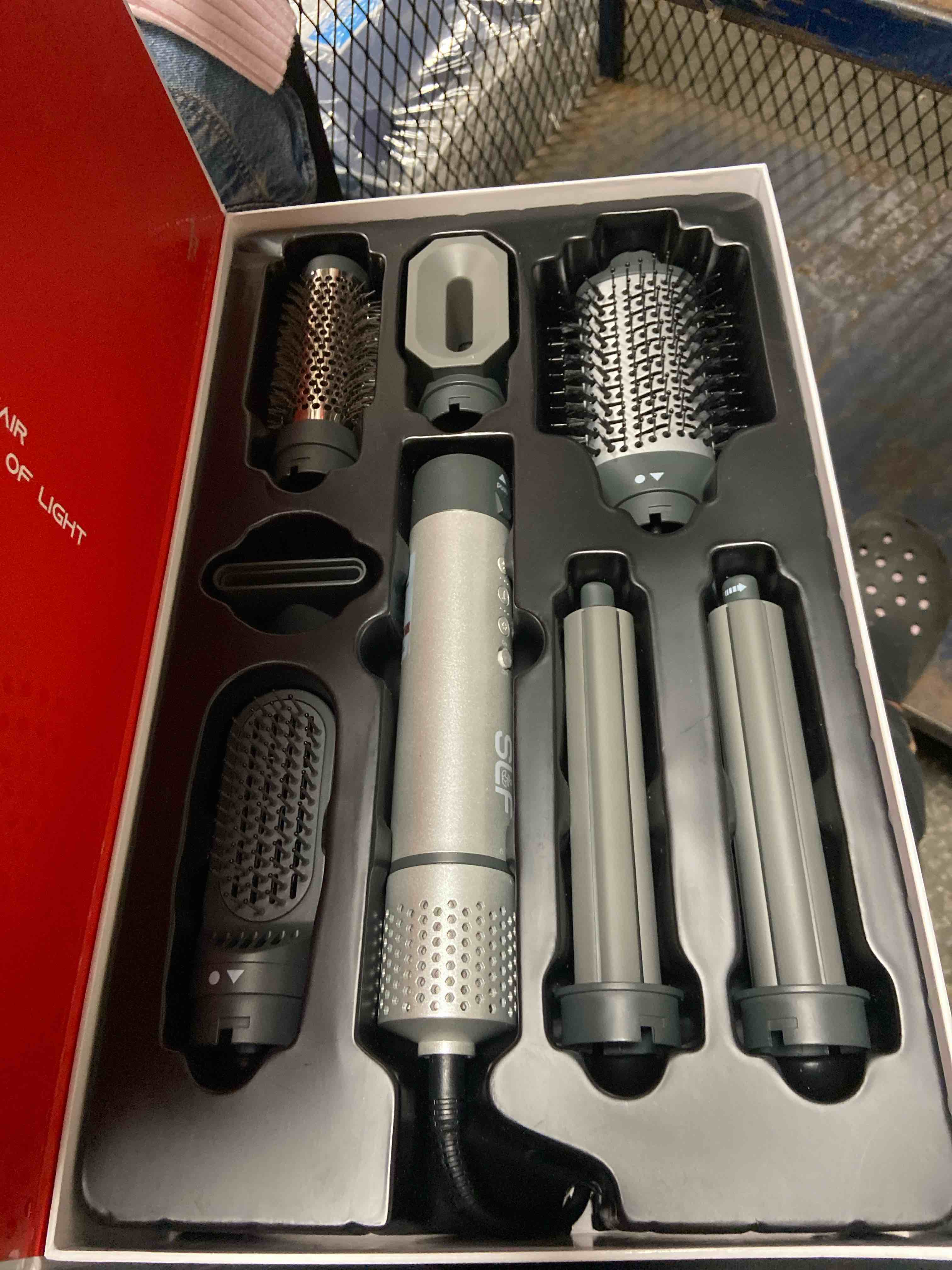 Condition photo showing New/Like New for slf red light therapy 7-in-1air styler