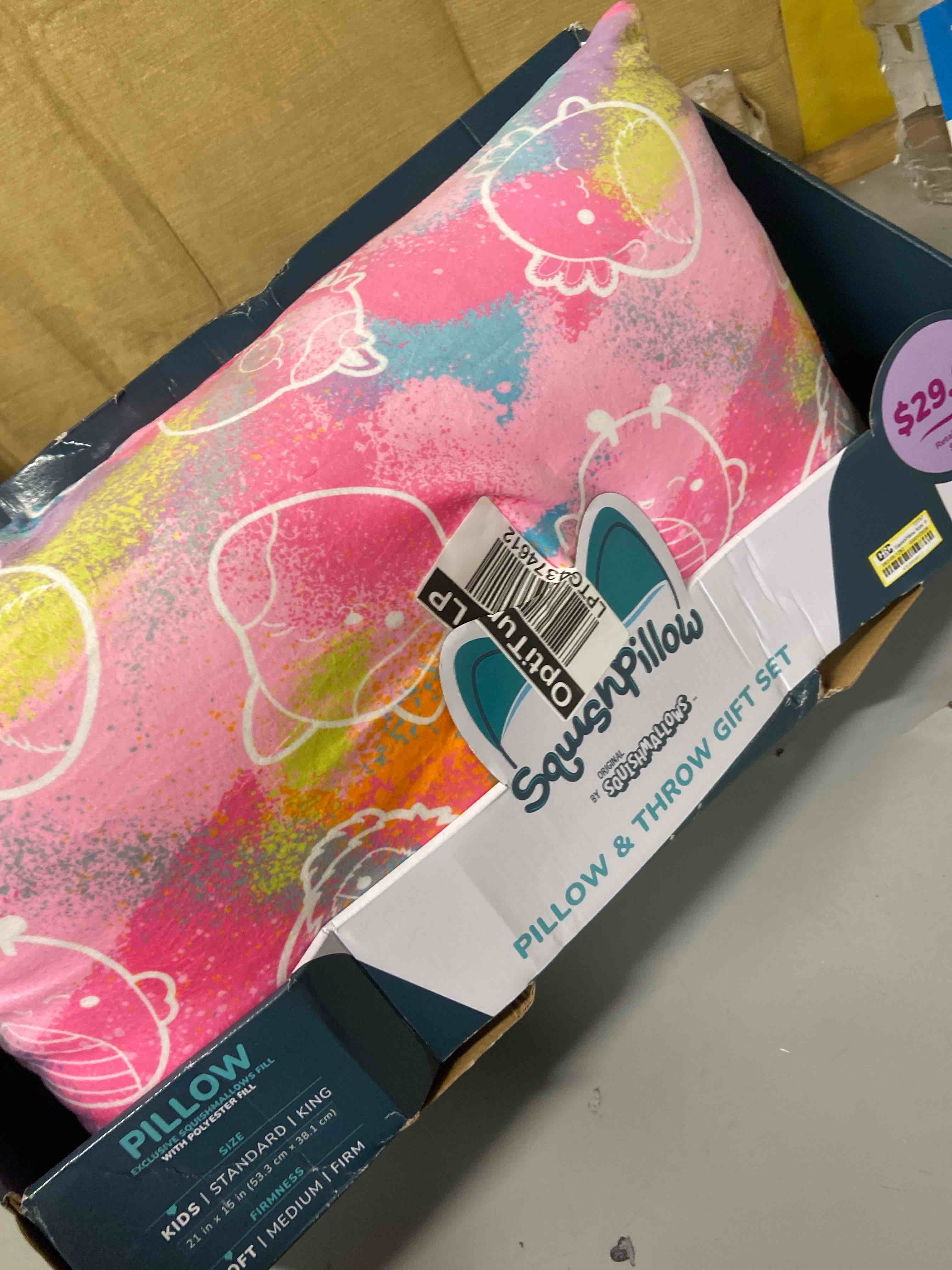 Condition photo showing New/Like New for squishpillow kids' pillow throw gift set mallow nights pink