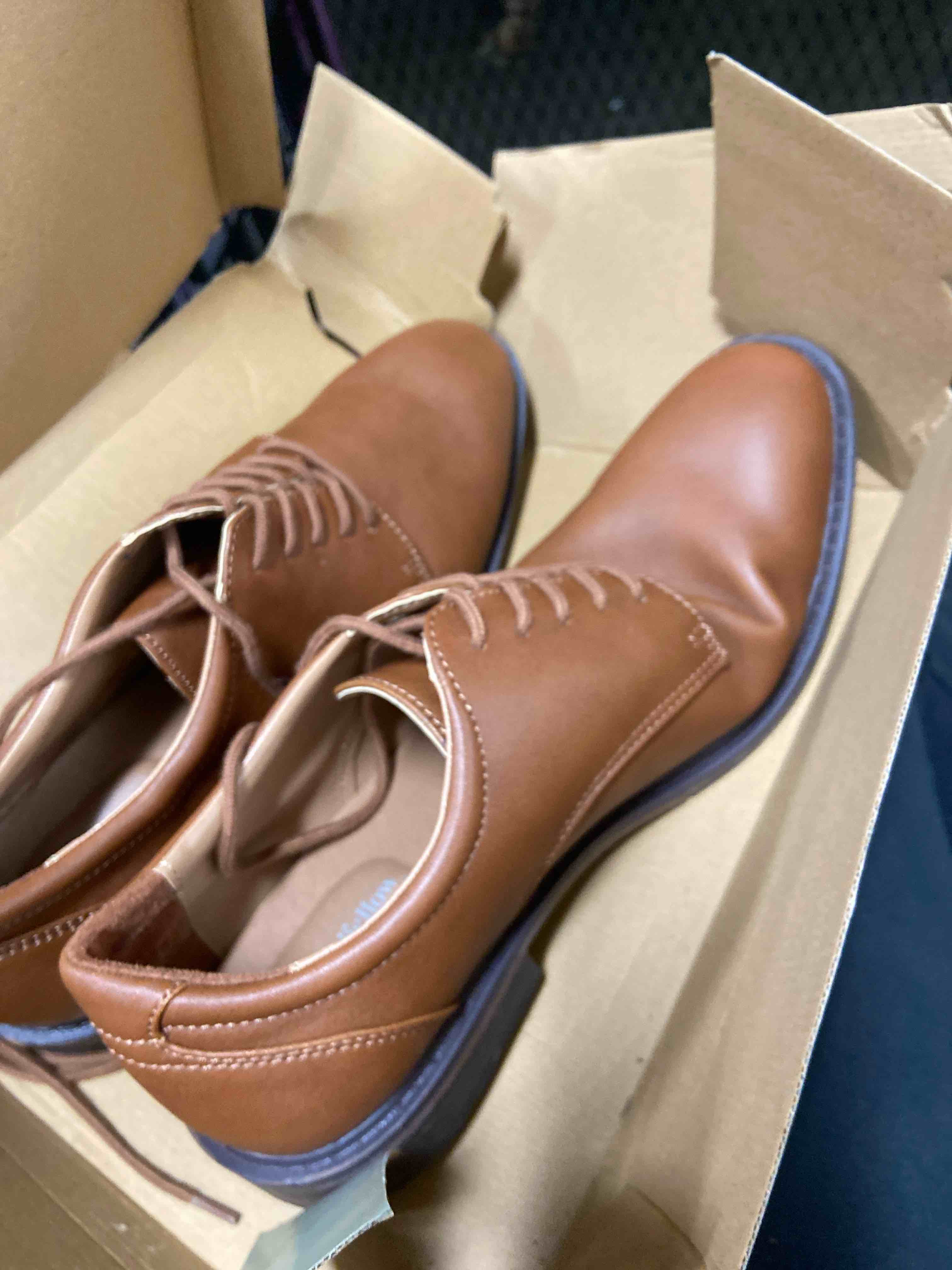 Condition photo showing New/Like New for men's leo dress shoes - goodfellow & co™ brown 9