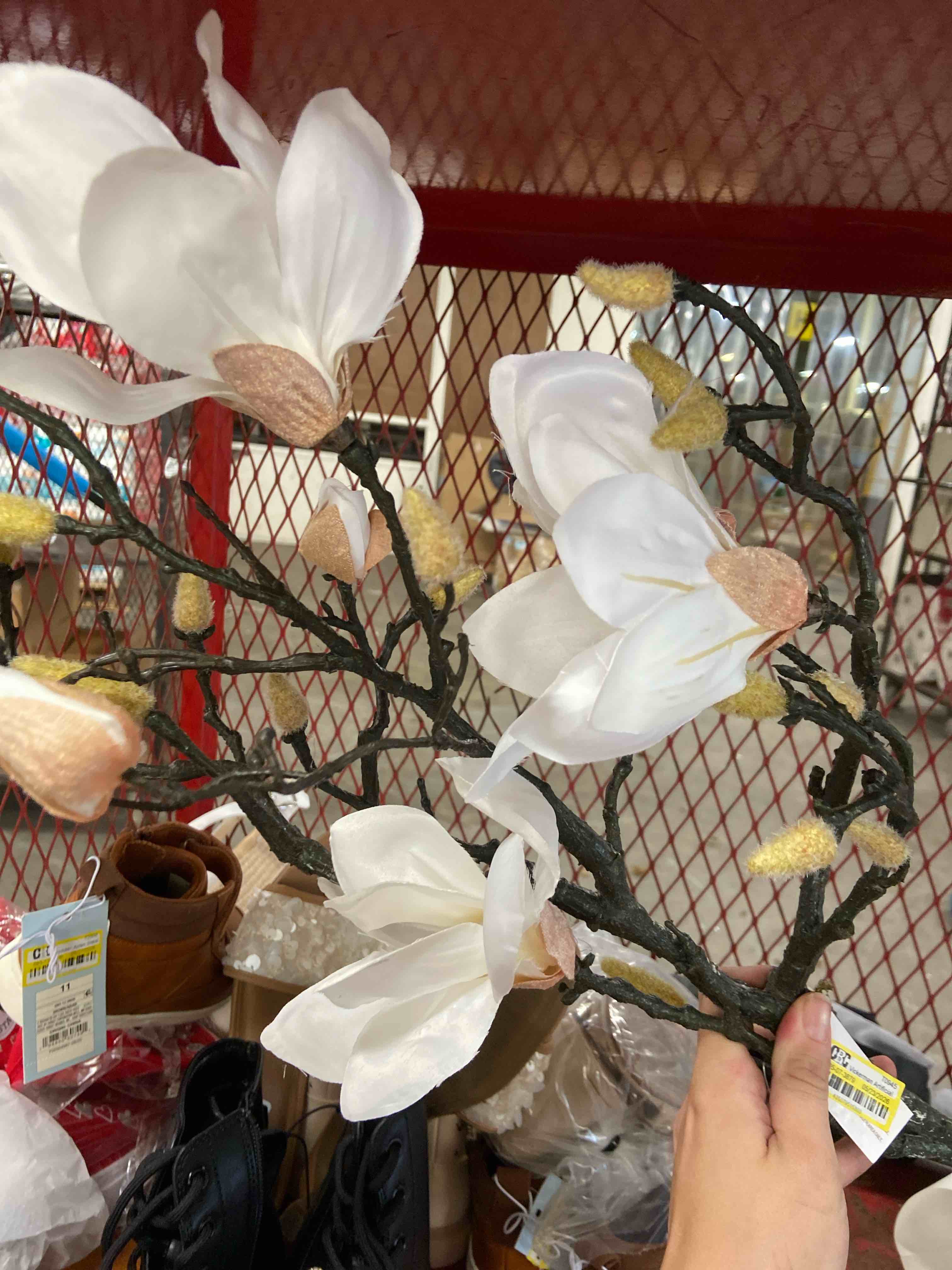 Condition photo showing New/Like New for vickerman artificial magnolia spray (42") white : indoor polyester decor, twig stem design
