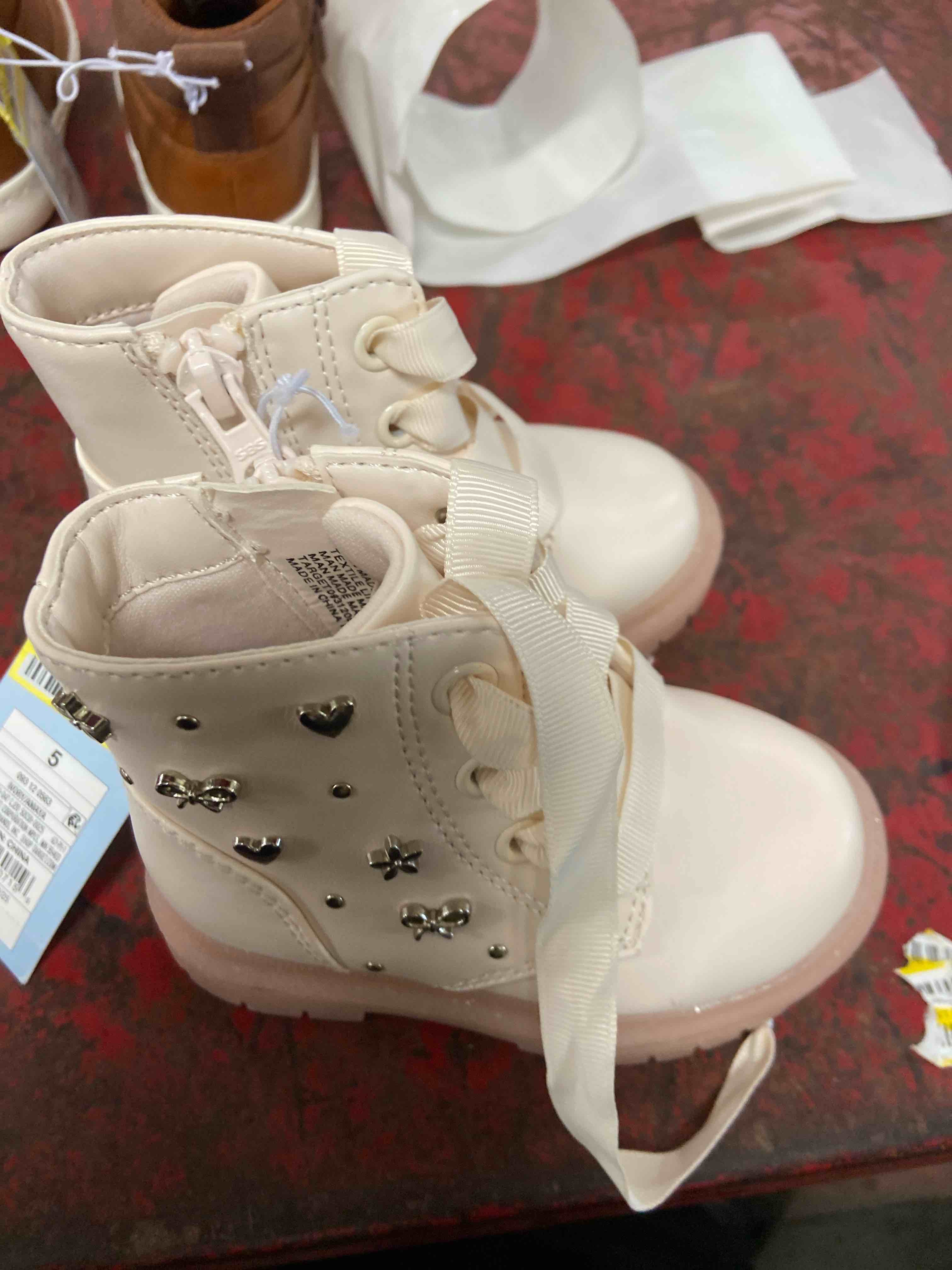 Condition photo showing New/Like New for toddler amaya lace-up combat boots - cat & jack™ ivory 5t: zipper closure, cushioned insole, flexible outsole, medium width