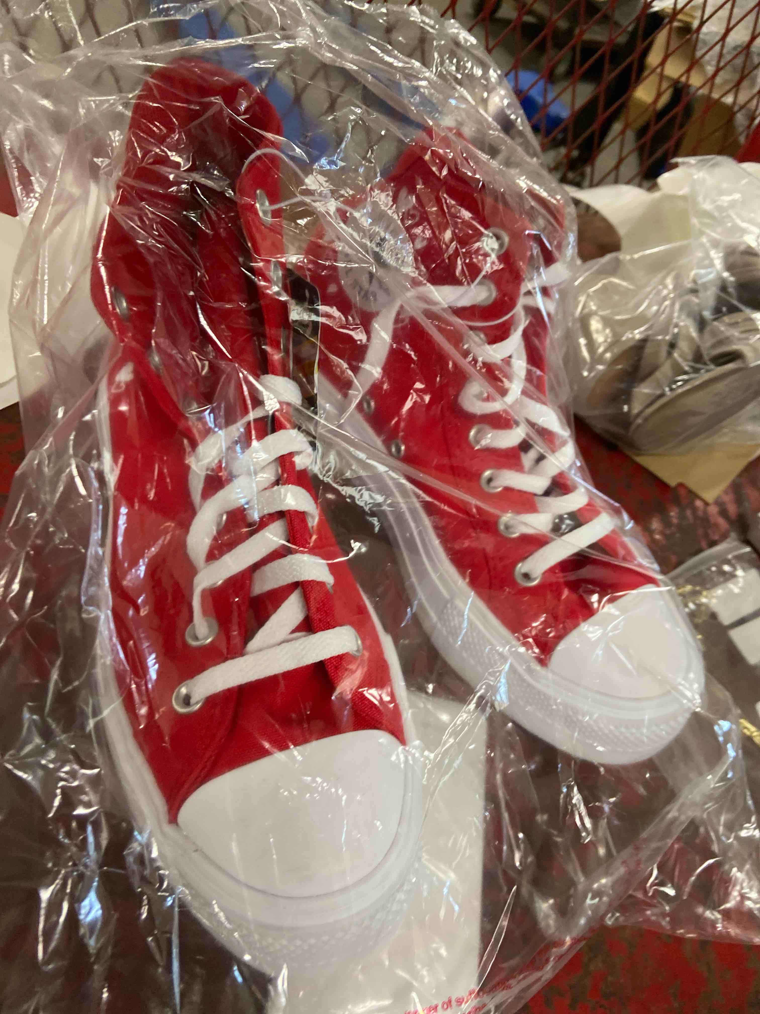 Condition photo showing New/Like New for converse women's platform high top sneakers - red heart 9