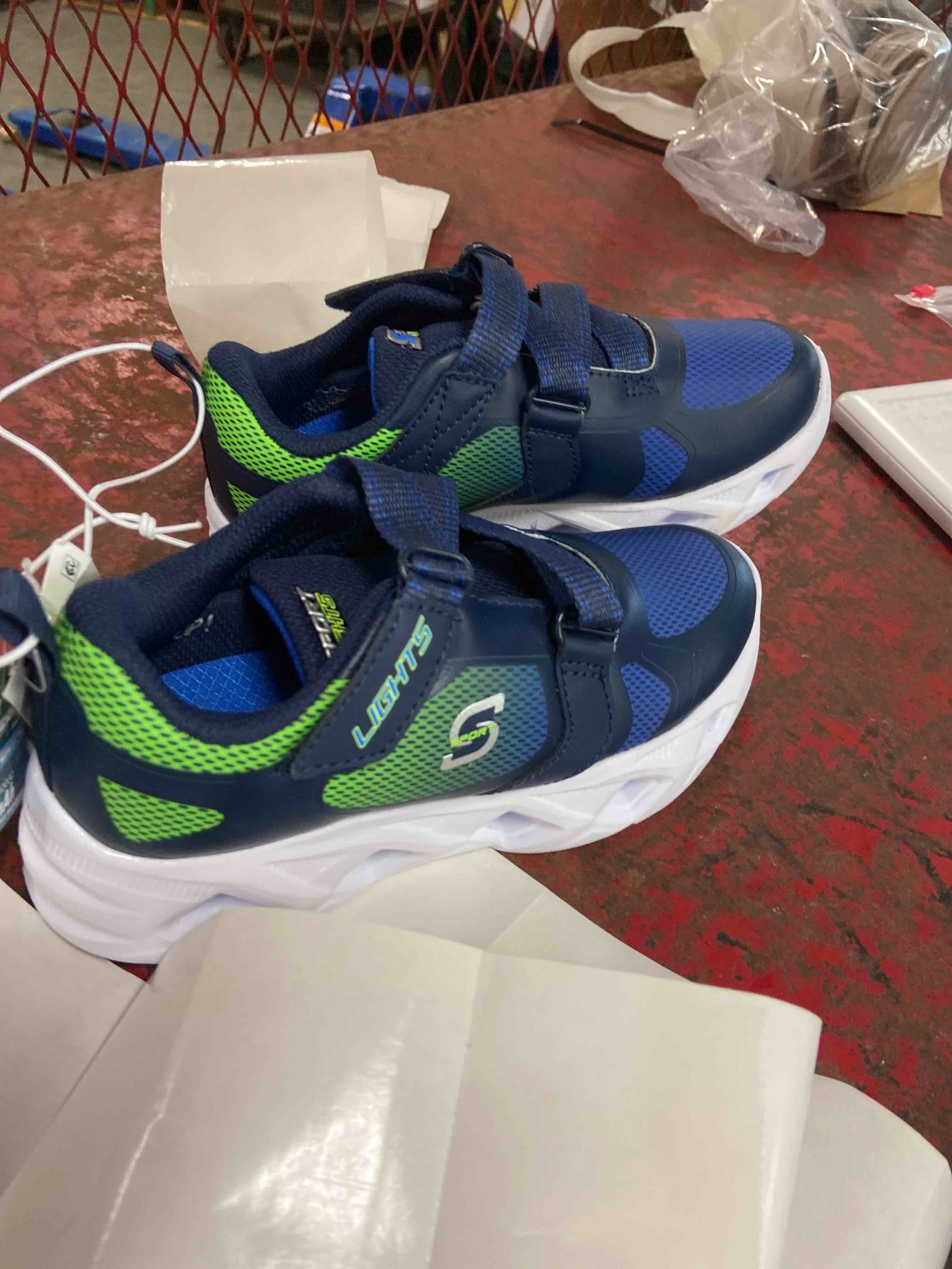 Condition photo showing New/Like New for sport by skechers toddler everett sneakers - blue 5t