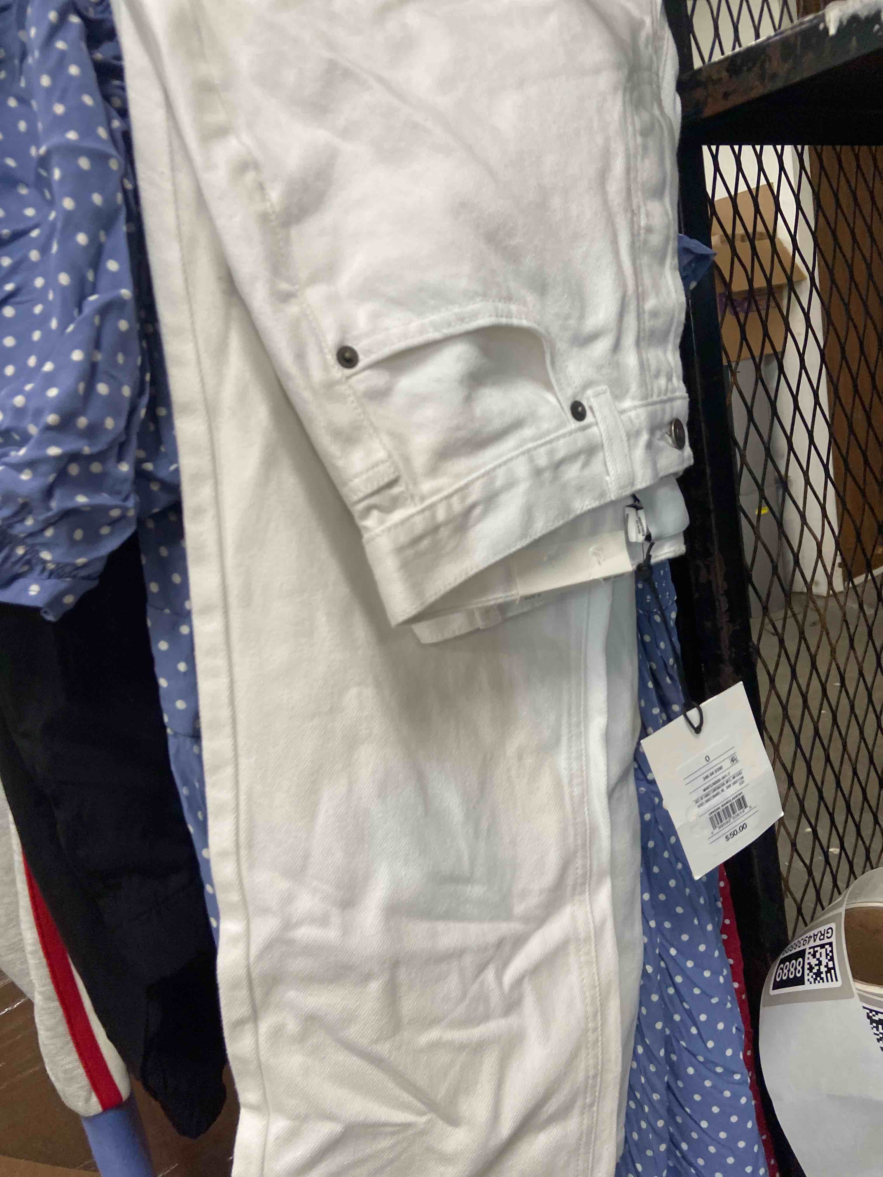 Condition photo showing New/Like New for kbb by kahlana women's mid-rise 'the vintage straight leg jeans' - white 0