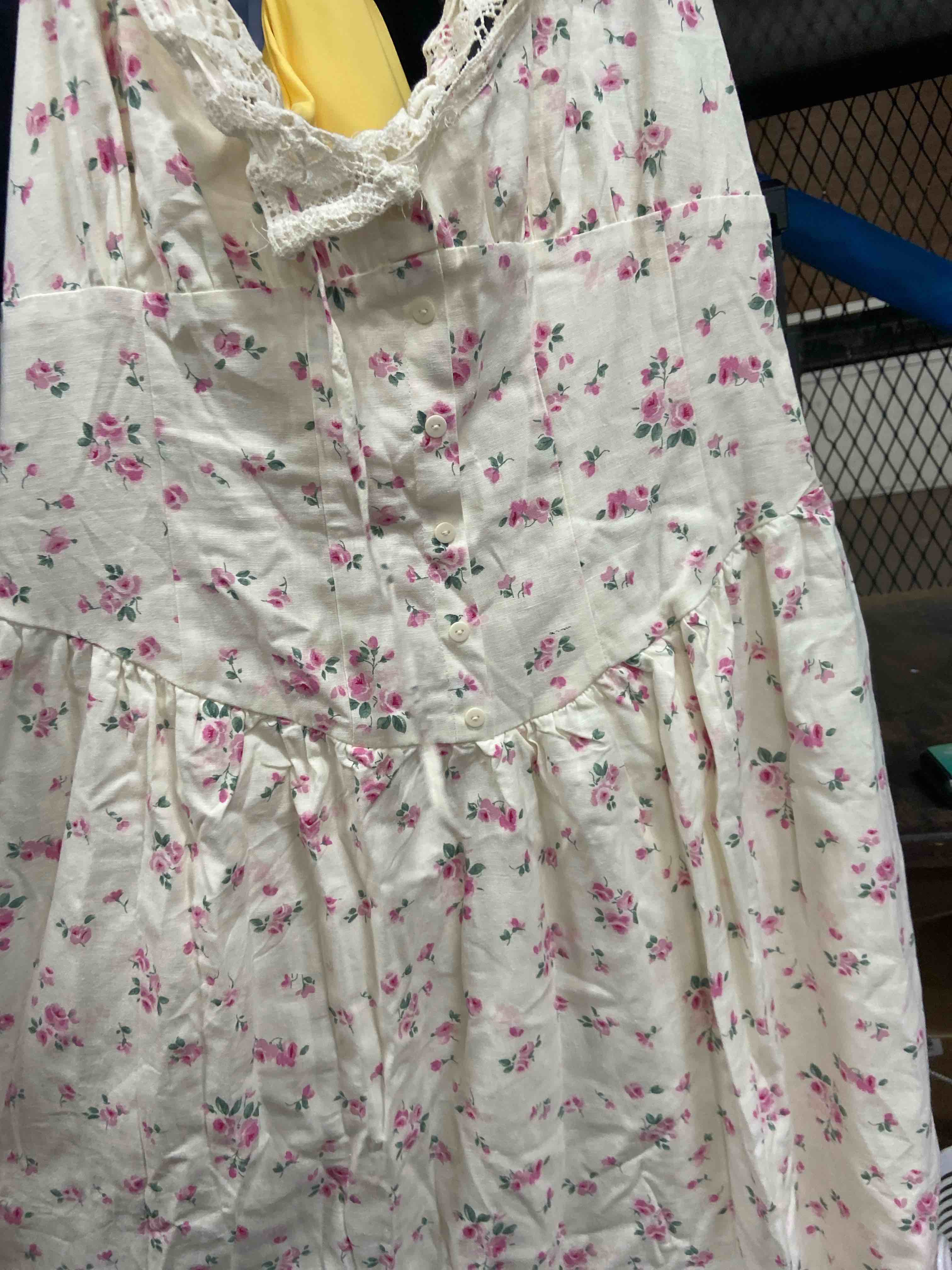 Condition photo showing New/Like New for women's button-front lace midi dress - wild fable™ off-white floral xl