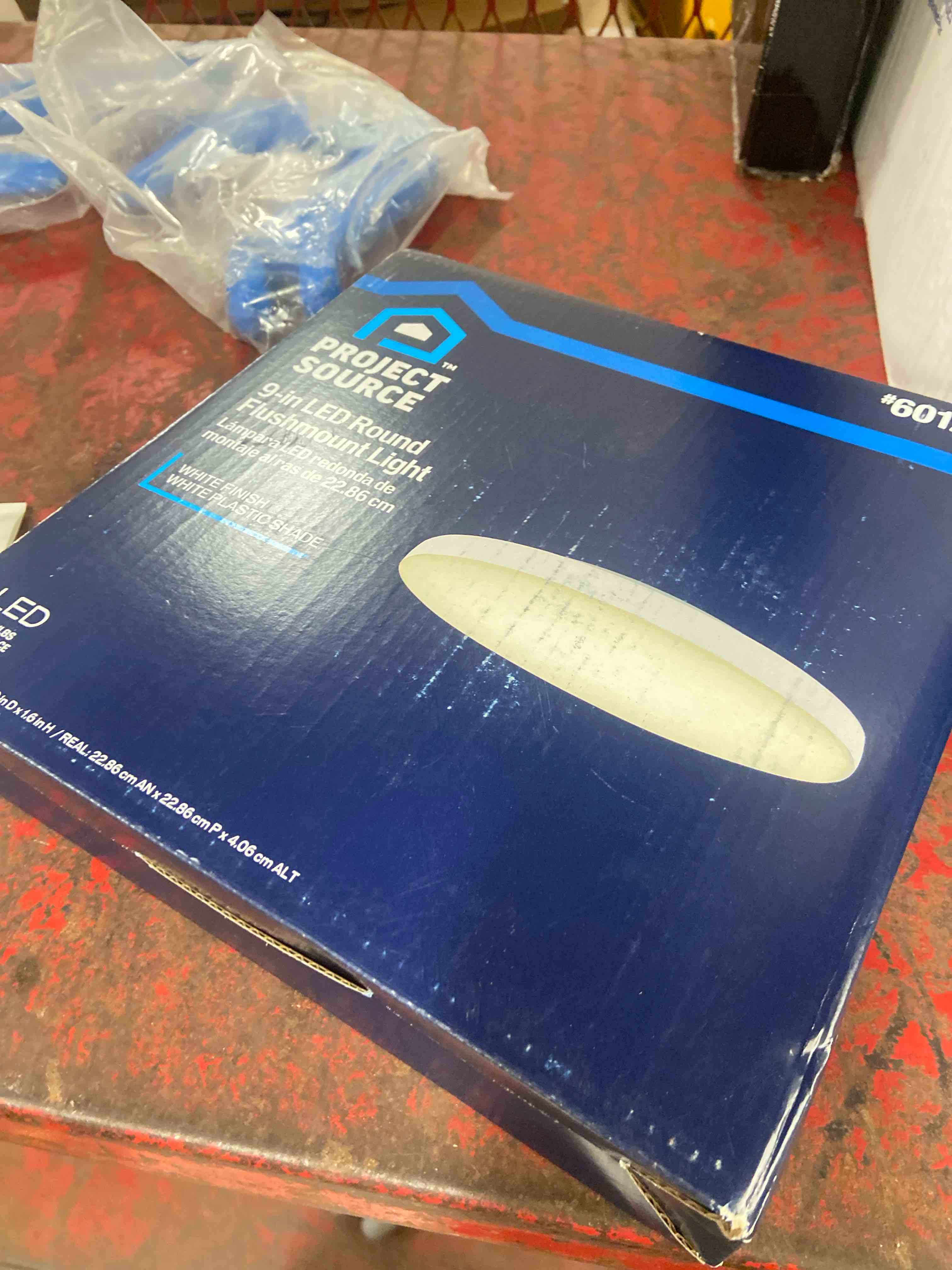 Condition photo showing New/Like New for project source 1 -light 9-in matte white integrated led flush mount light