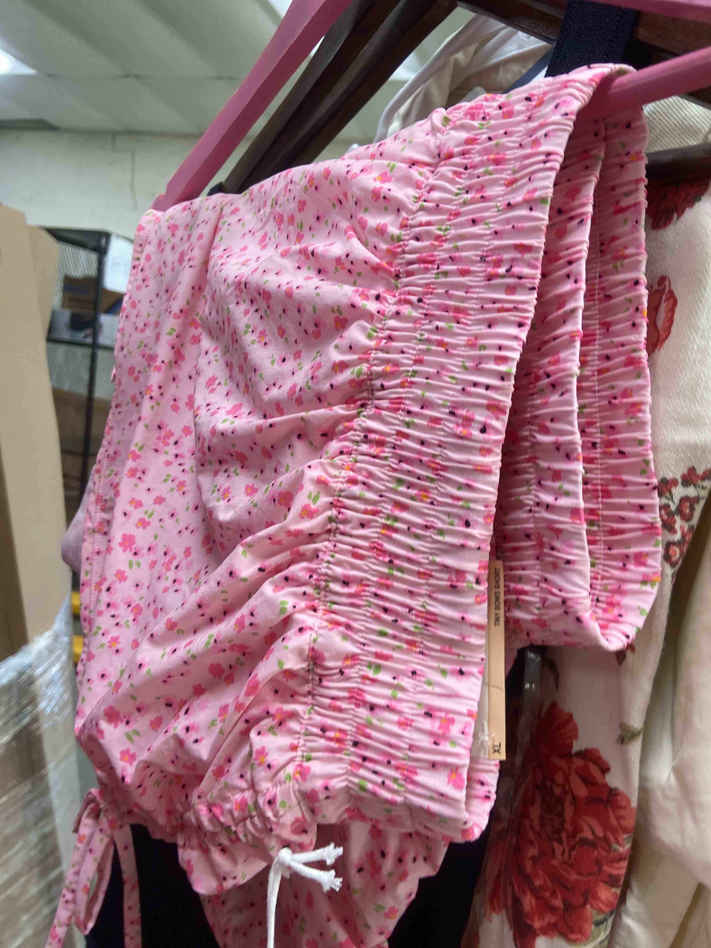 Condition photo showing New/Like New for blogilates women's mommy & me tiny bows shorts - pink floral print xl