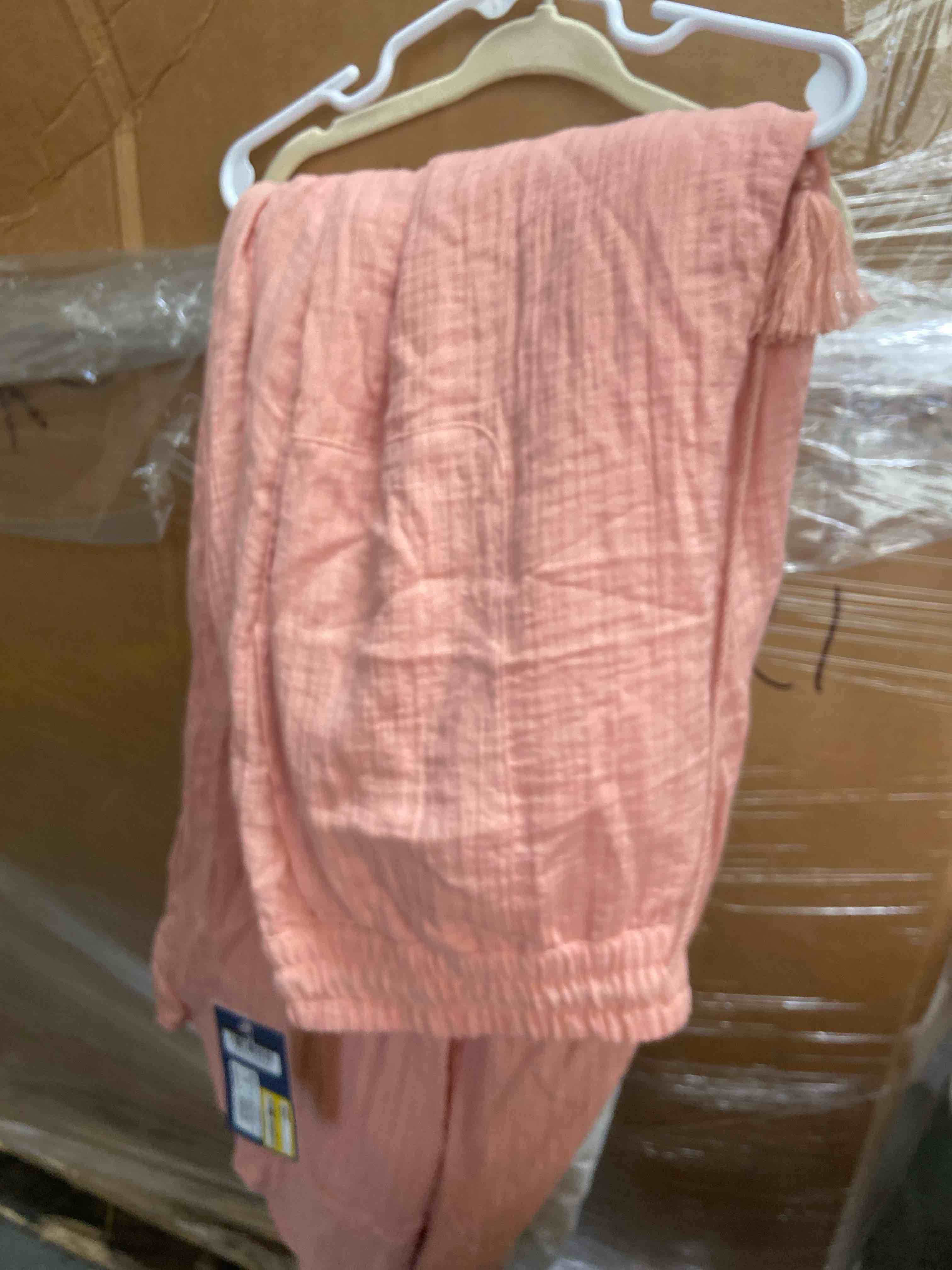 Condition photo showing New/Like New for women's high-rise tassel drawstring waist wide leg pants - universal thread™ pink xl