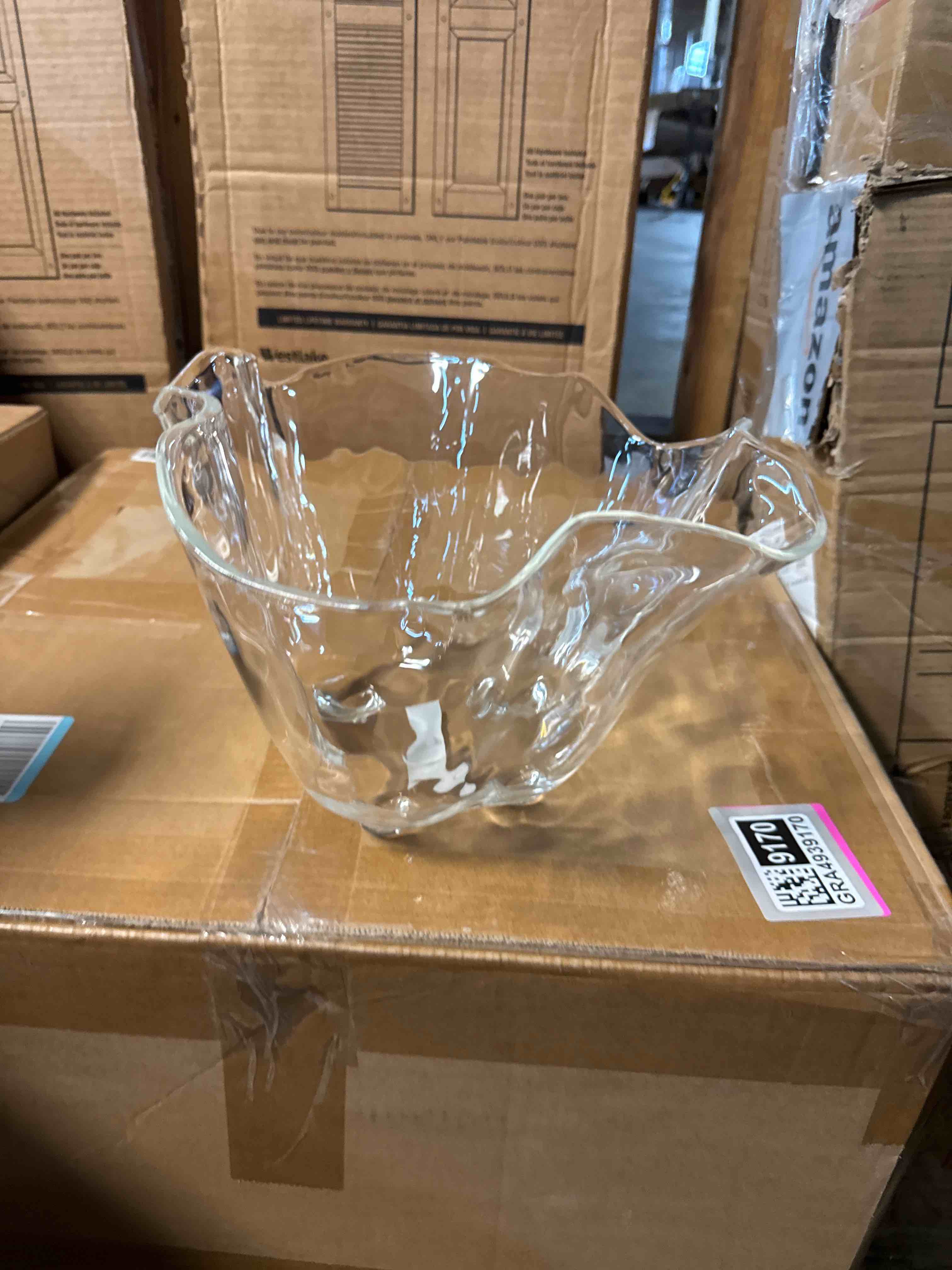 Condition photo showing New/Like New for vida acrylic ice bucket (clear)