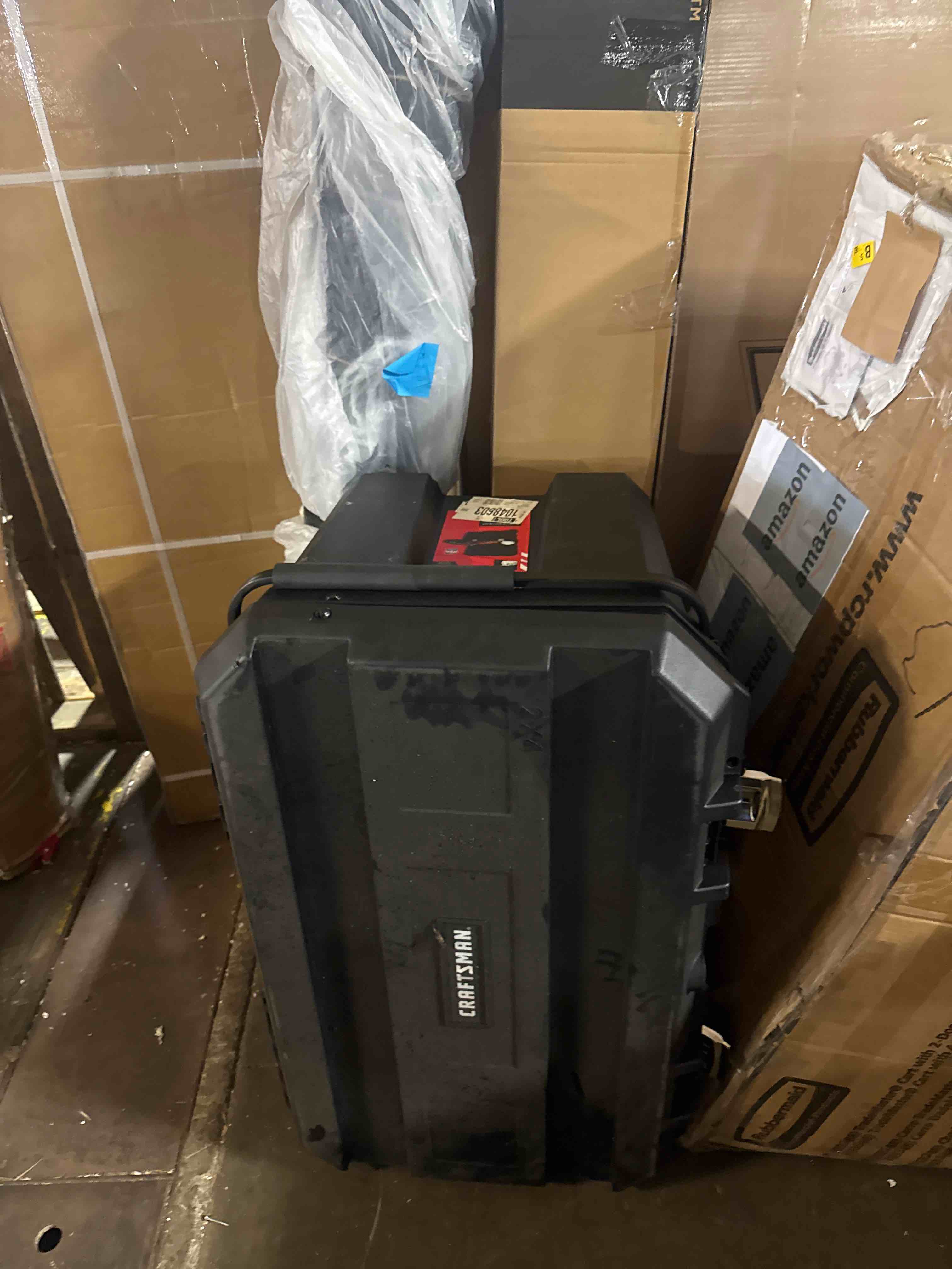 Condition photo showing Good Condition for tool box, mobile chest, 50-gallon (037025h) 