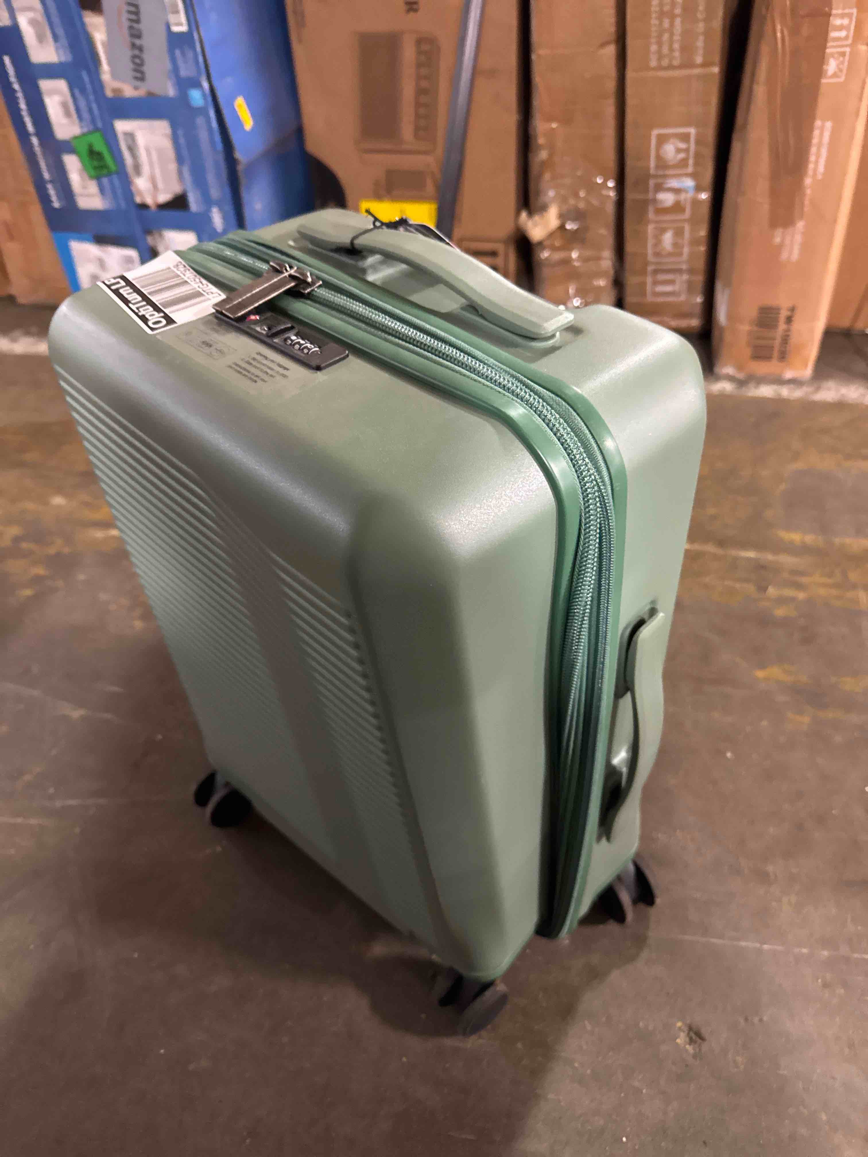 Condition photo showing New/Like New for american tourister stratum 3.0 medium 24-inch spinner, airline approved, durable hardside luggage, expands 1.5", rightheight™ adjustable handle, surrel green
