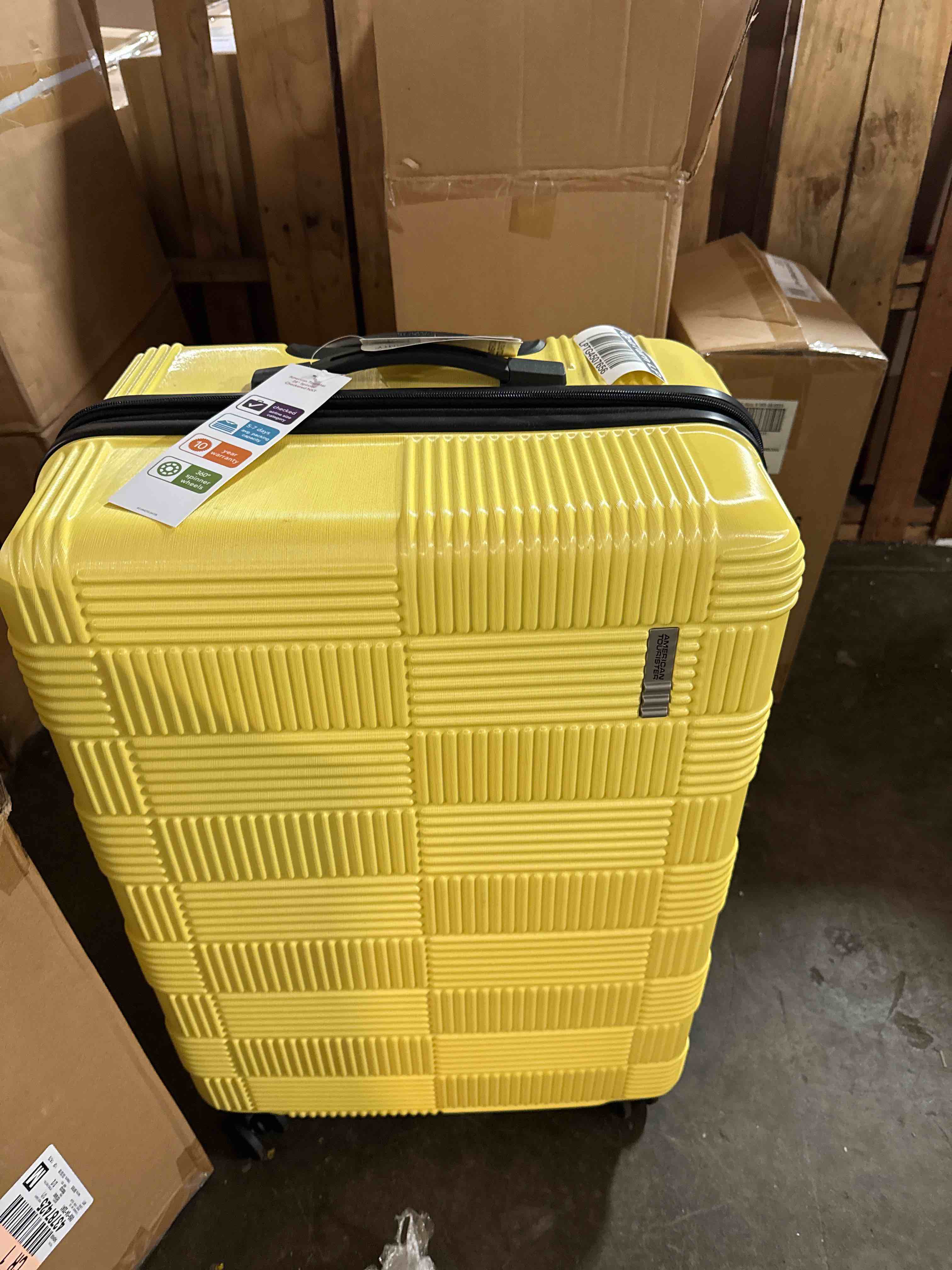 Condition photo showing New/Like New for kroser hardside expandable carry on luggage with spinner wheels & built-in tsa lock, durable suitcase rolling luggage with usb port, carry-on 20-inch yellow( similar see pics)