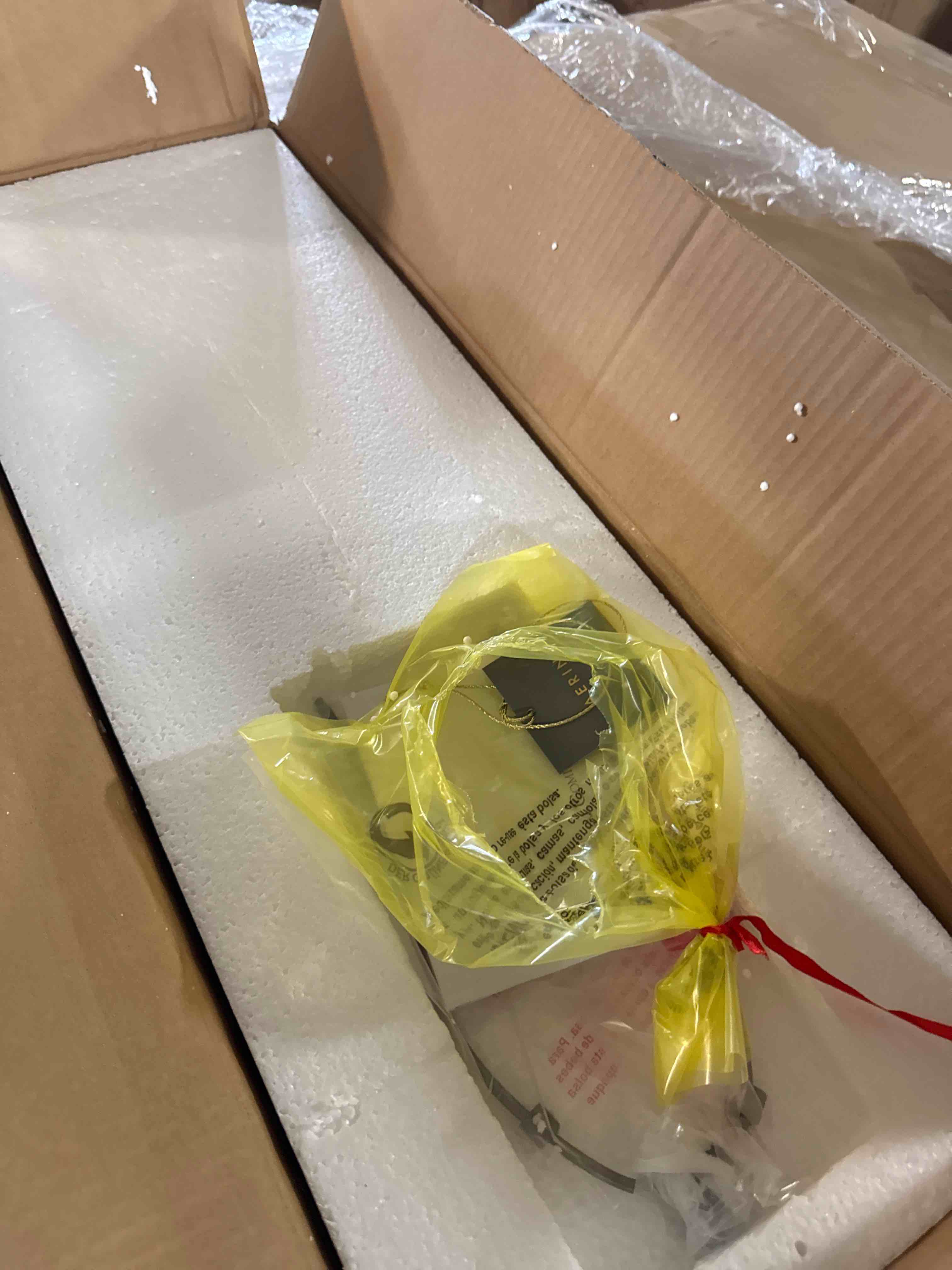 Condition photo showing New/Like New for oneach 25.75" table lamps for living room, bedside lamp 3-way dimmable touch control, modern black nightstand lamp with fabric shade, vintage table lamp for bedroom, bulb included d. black+usb+touch - 1pack(similar)
