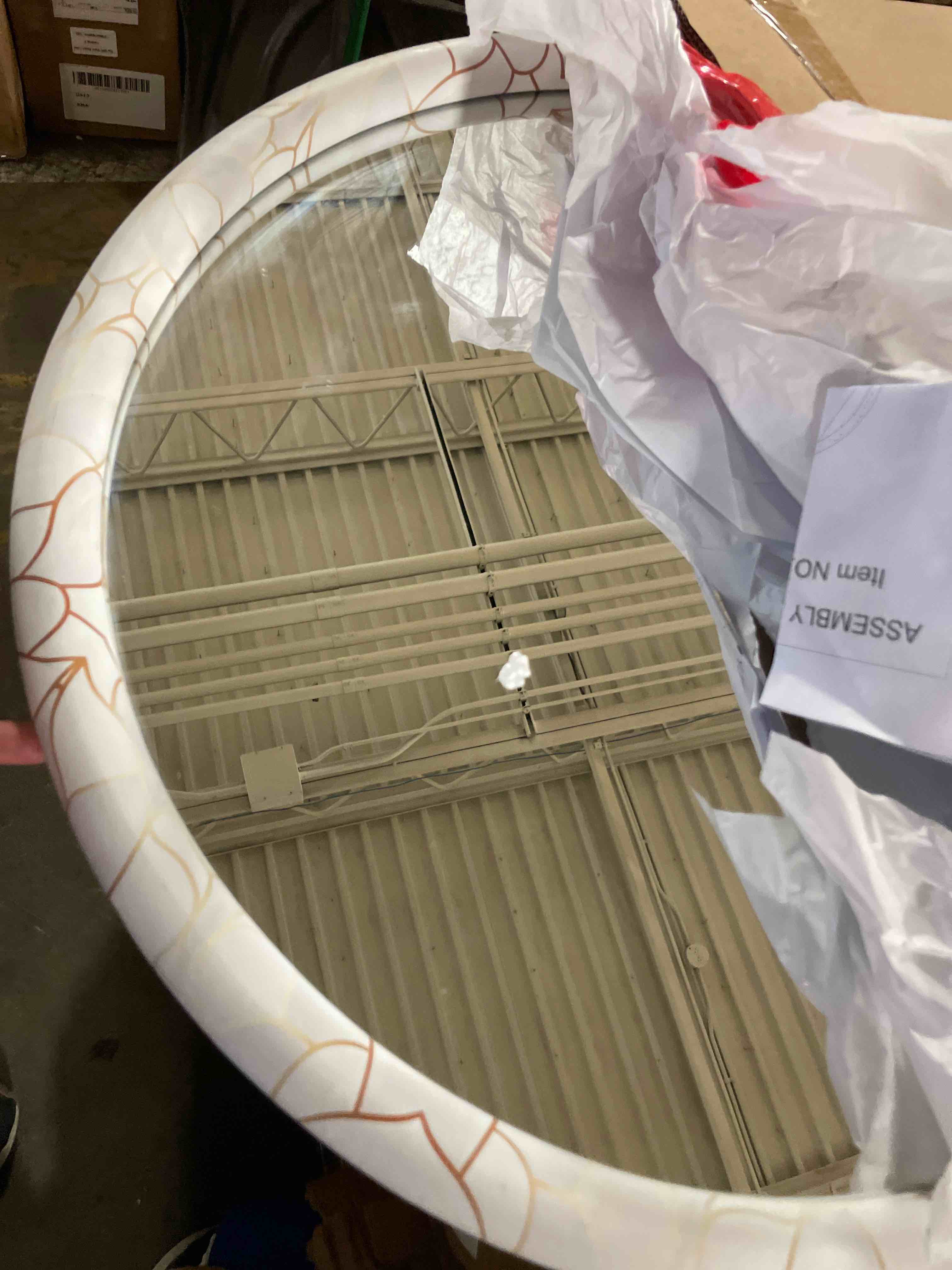 Condition photo showing New/Like New for hlr—round wall mirror with printed pattern, 20" circle bathroom mirrors for wall decor, boho mirror for living room