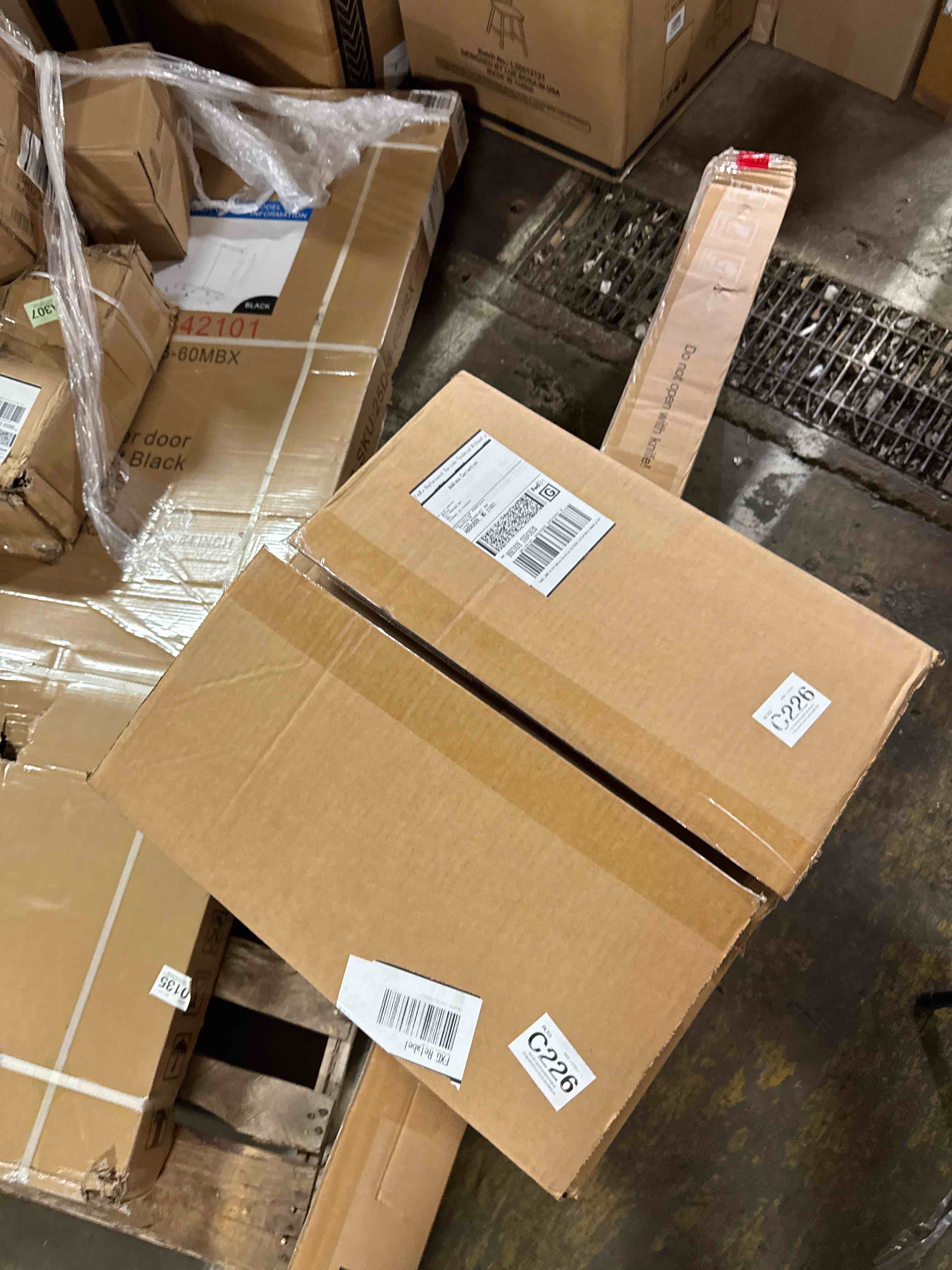 https://s3.amazonaws.com/lotting-images-prod/phillipi/GRA4941270_1788361660566.jpeg