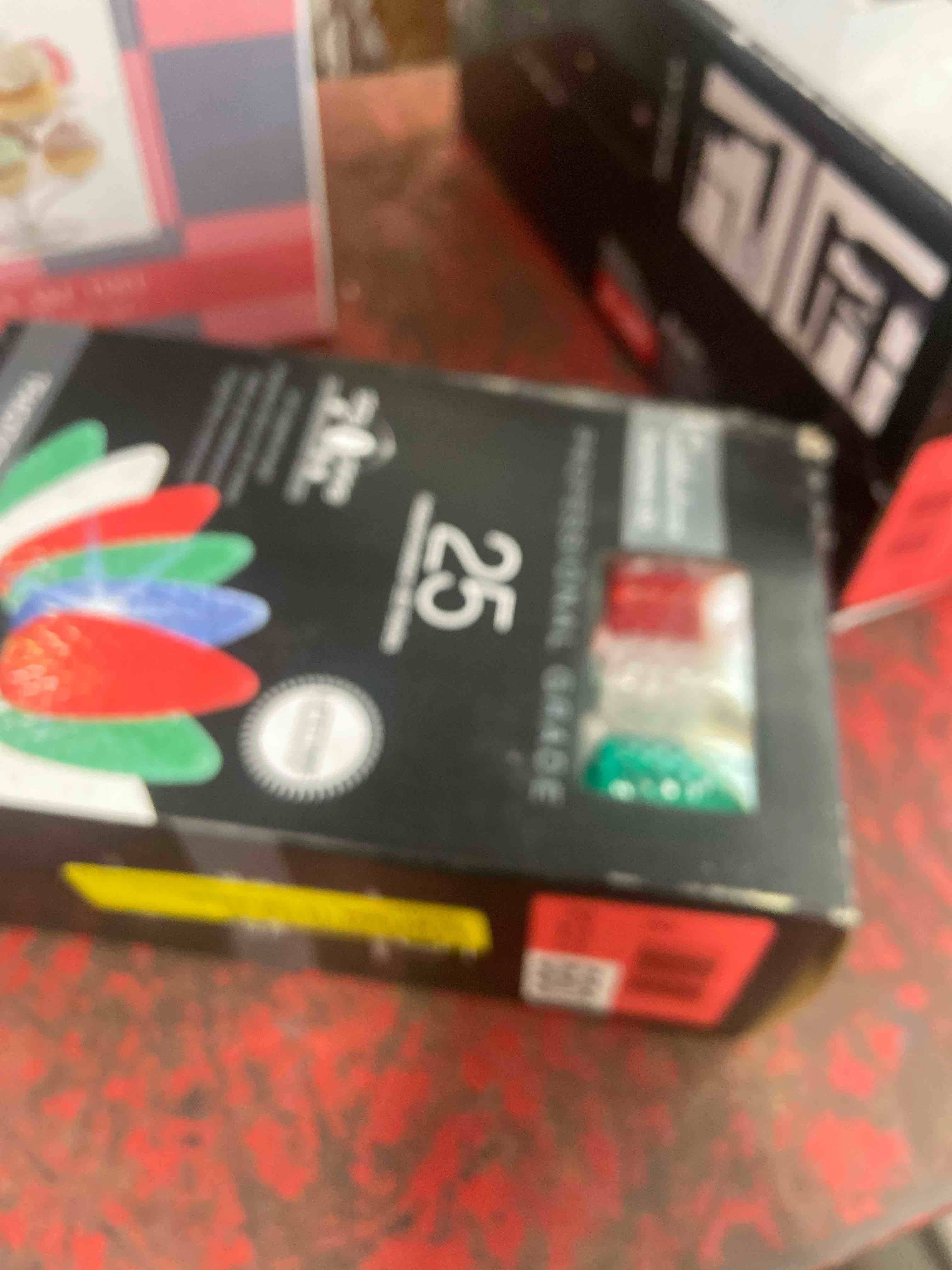 Condition photo showing New/Like New for led lt strng mlt c9 25ct (pack of 1)