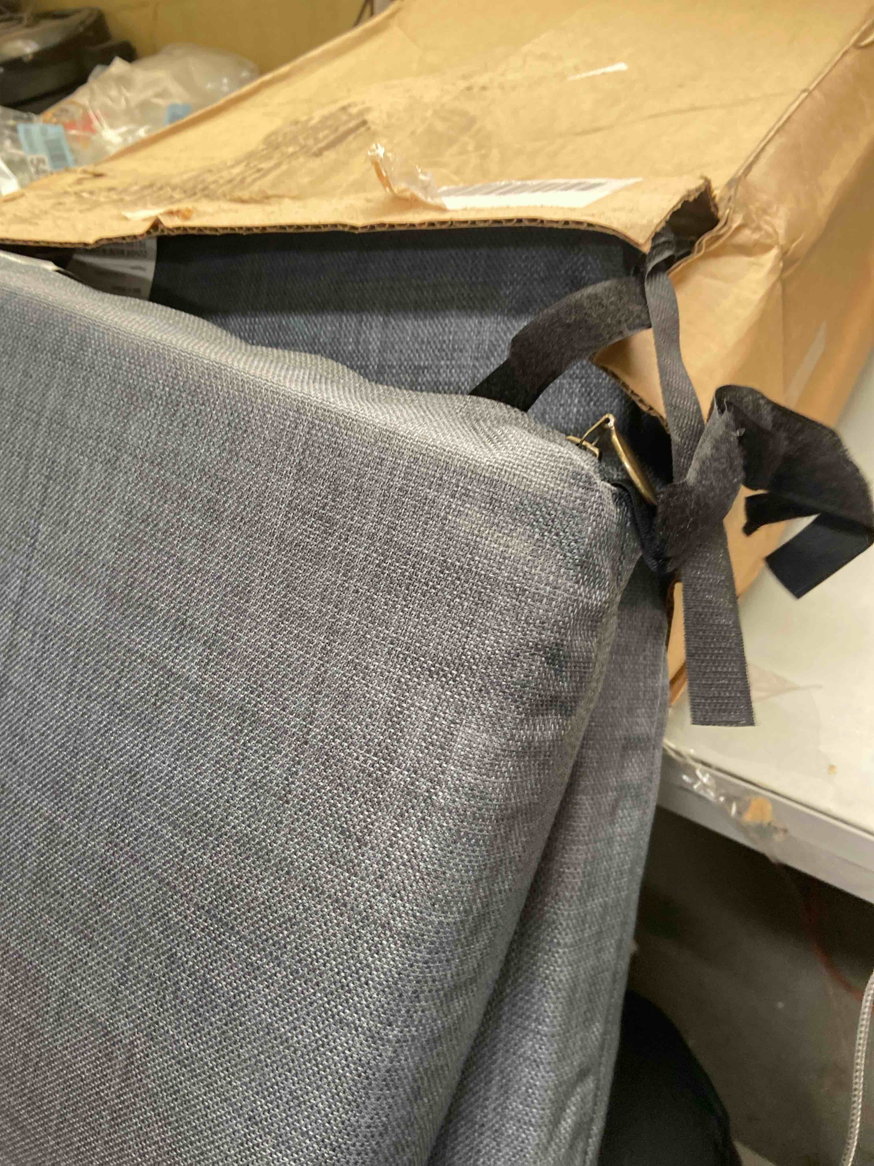 https://s3.amazonaws.com/lotting-images-prod/phillipi/GRA4942774_1779726109962.jpeg