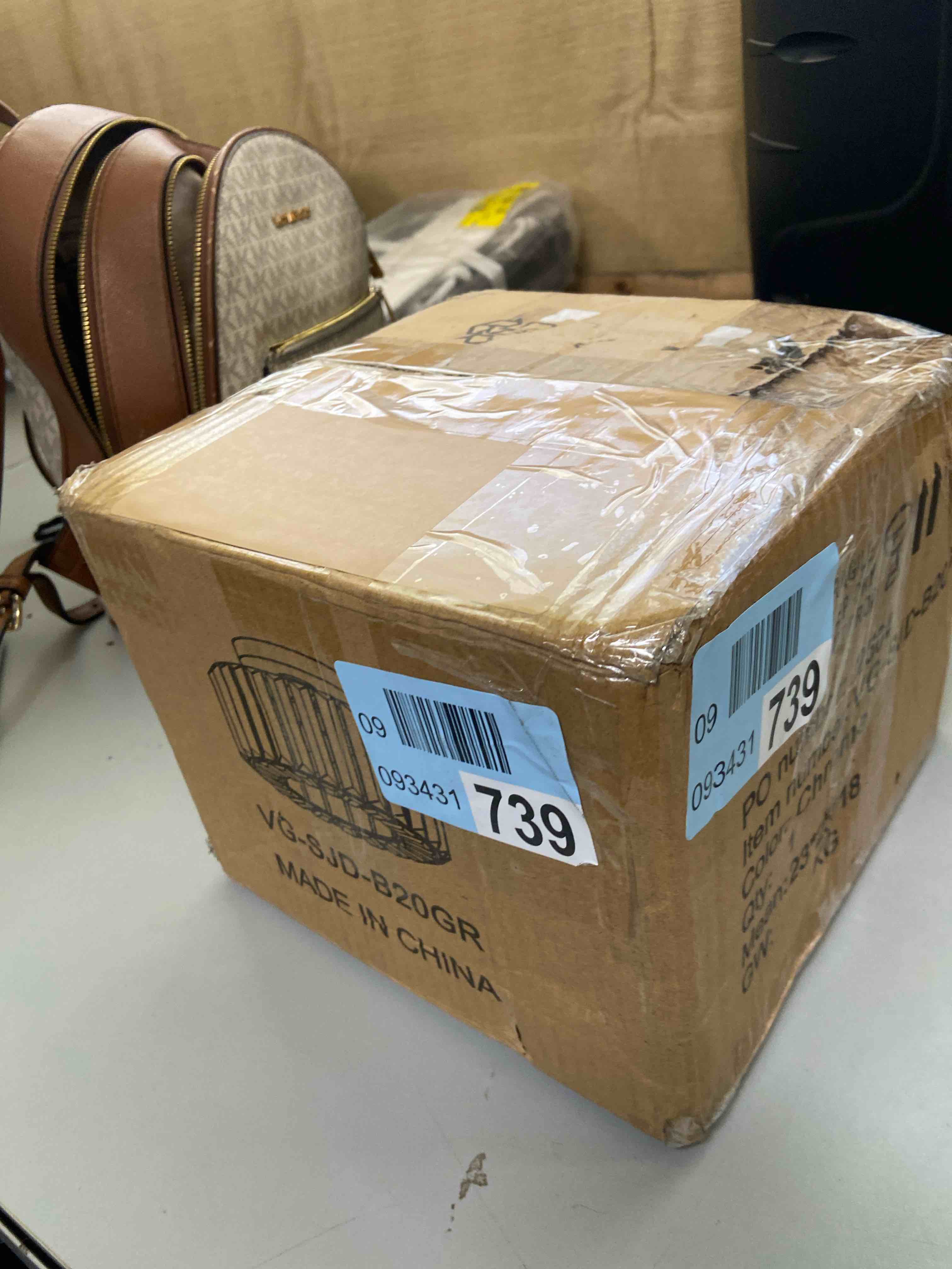 https://s3.amazonaws.com/lotting-images-prod/phillipi/GRA4942819_1779731843646.jpeg