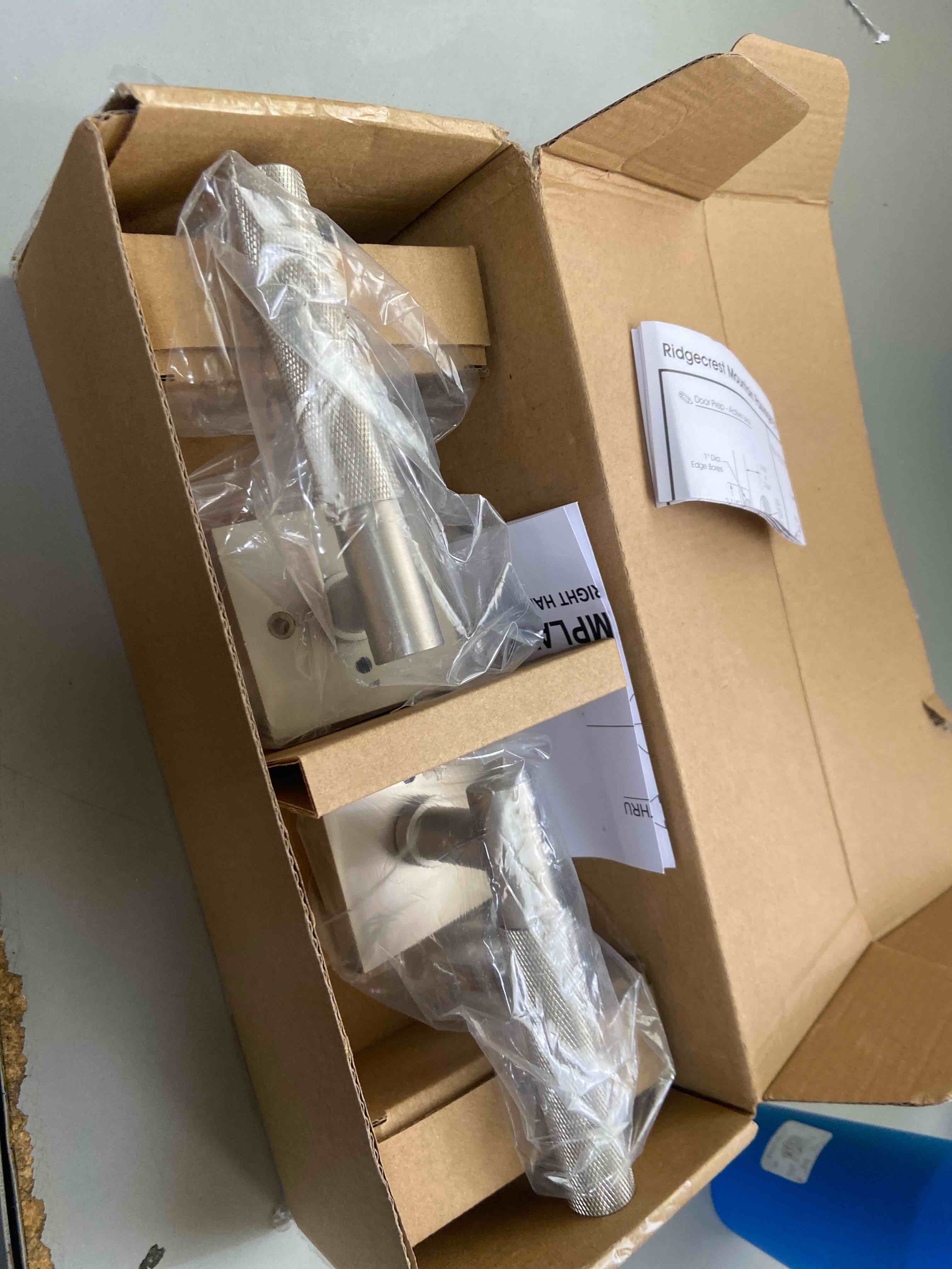 https://s3.amazonaws.com/lotting-images-prod/phillipi/GRA4942836_1779803185993.jpeg