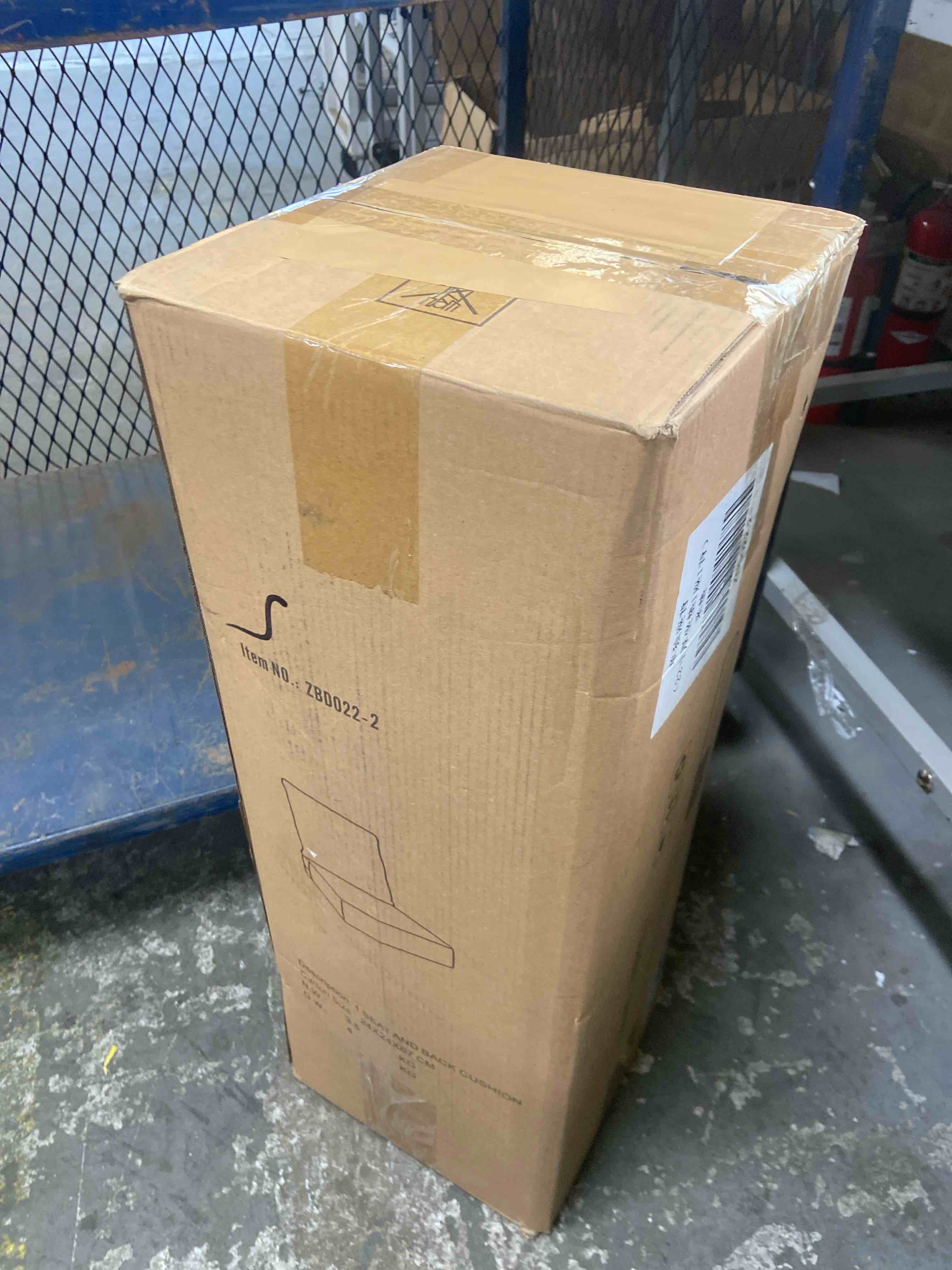 https://s3.amazonaws.com/lotting-images-prod/phillipi/GRA4942891_1779814947586.jpeg
