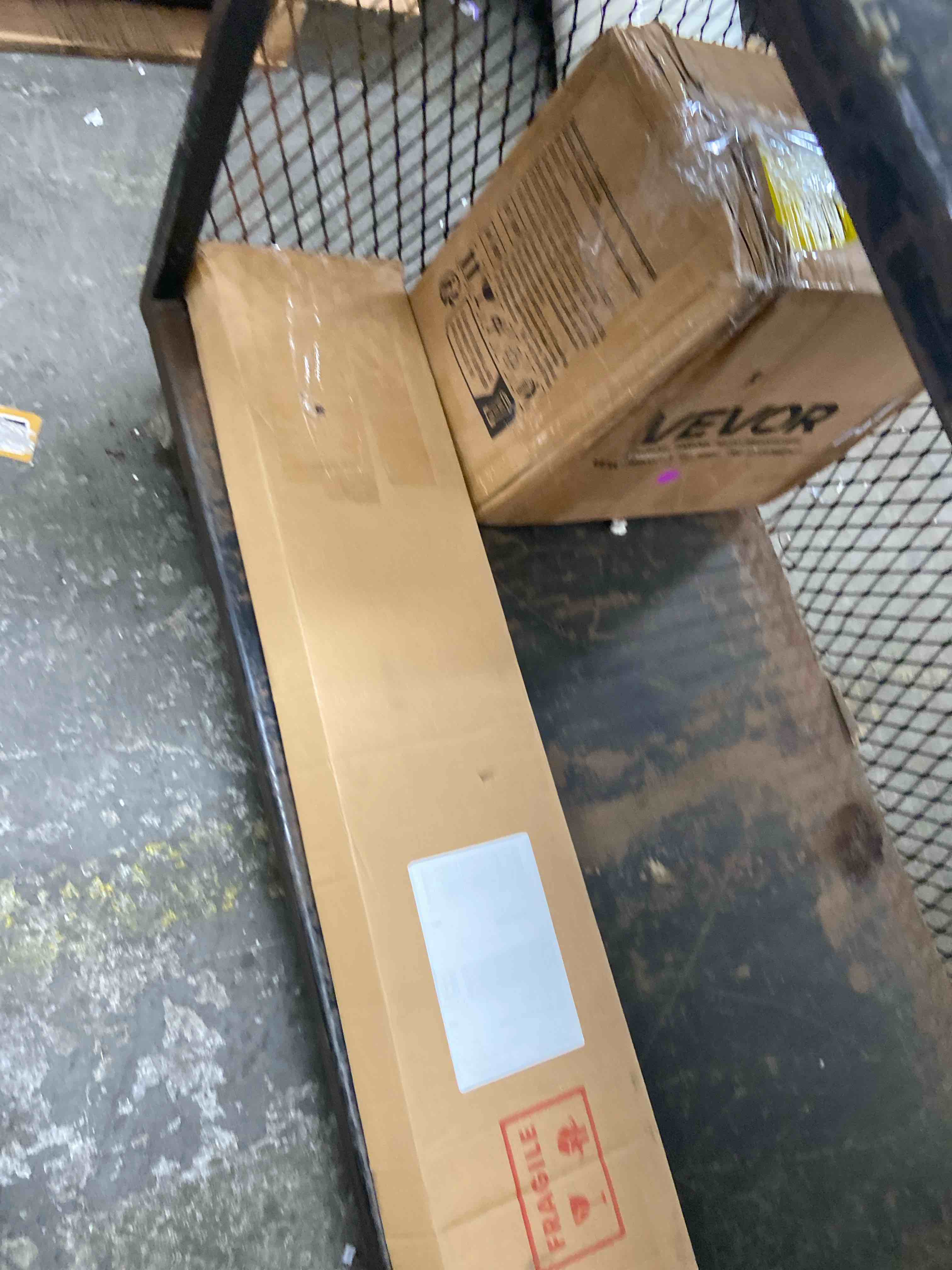 https://s3.amazonaws.com/lotting-images-prod/phillipi/GRA4942952_1779823512318.jpeg