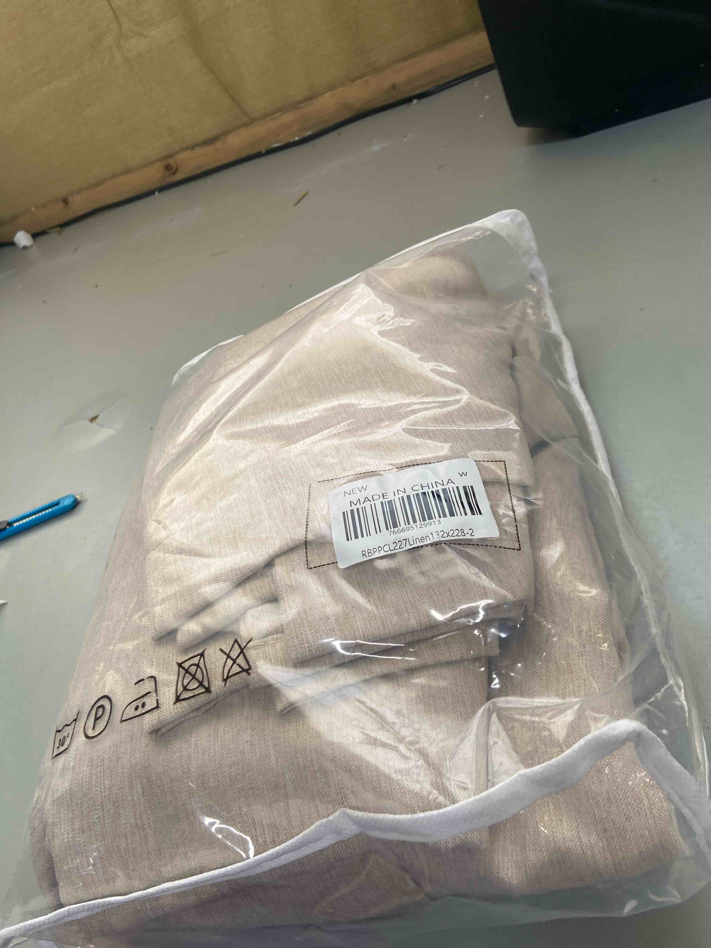 https://s3.amazonaws.com/lotting-images-prod/phillipi/GRA4943001_1779899447457.jpeg